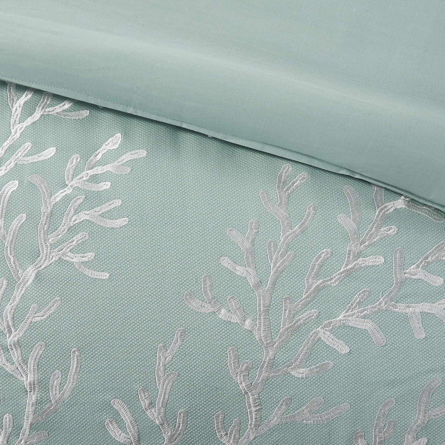 Harbor House Coastline Embroidered 100% Cotton 4 Piece Comforter Set