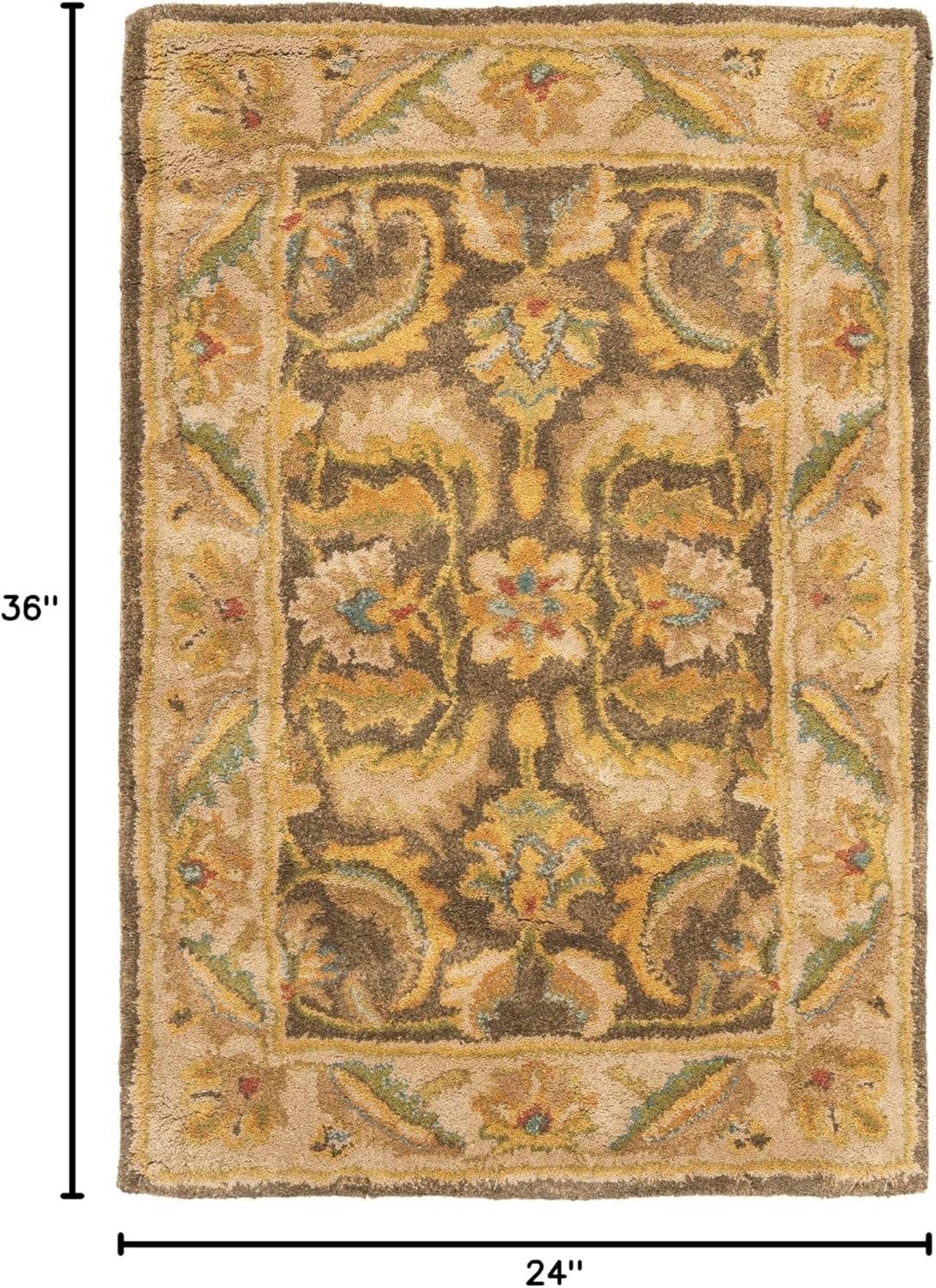 SAFAVIEH Heritage Wight Traditional Wool Area Rug, Green/Beige, 7'6" x 9'6"