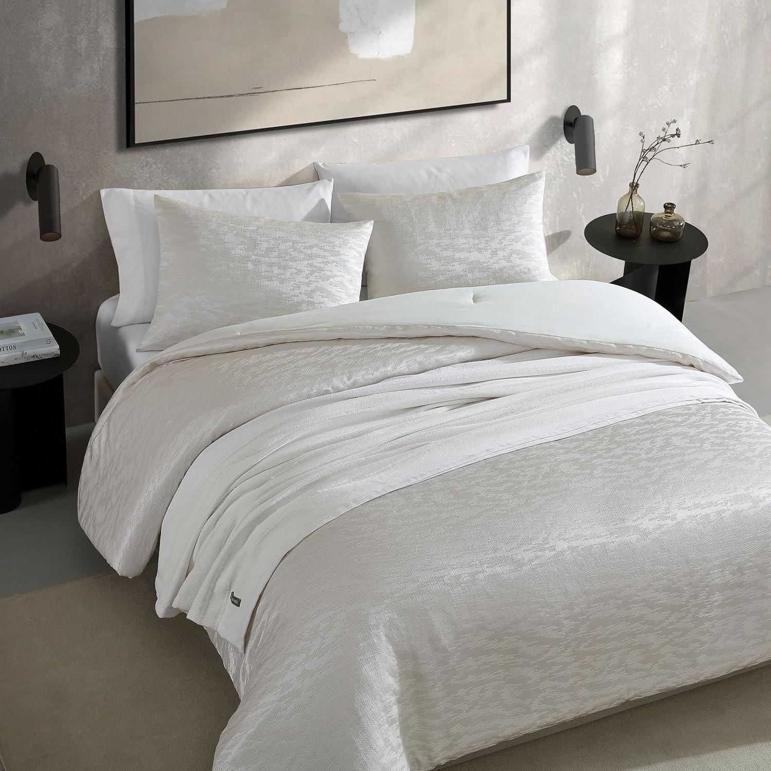 Vera Wang Illusion Ivory Duvet Cover Set