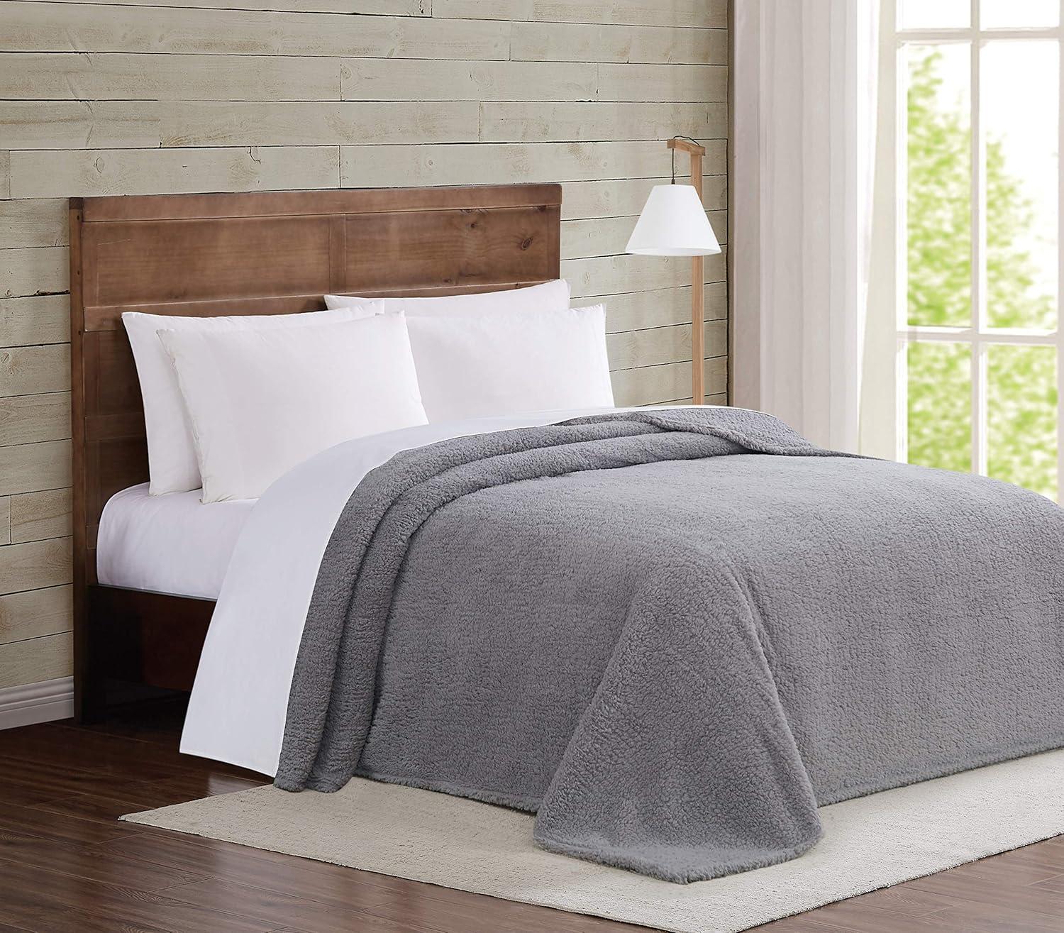 Brooklyn Loom Full Grey Faux Fur Sherpa Bed Blanket