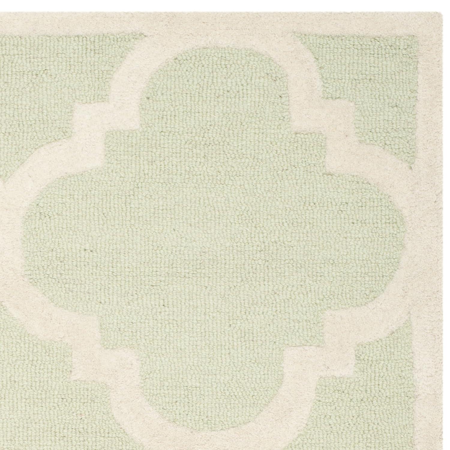 SAFAVIEH Cambridge Justine Geometric Wool Area Rug, Light Green/Ivory, 3' x 5'