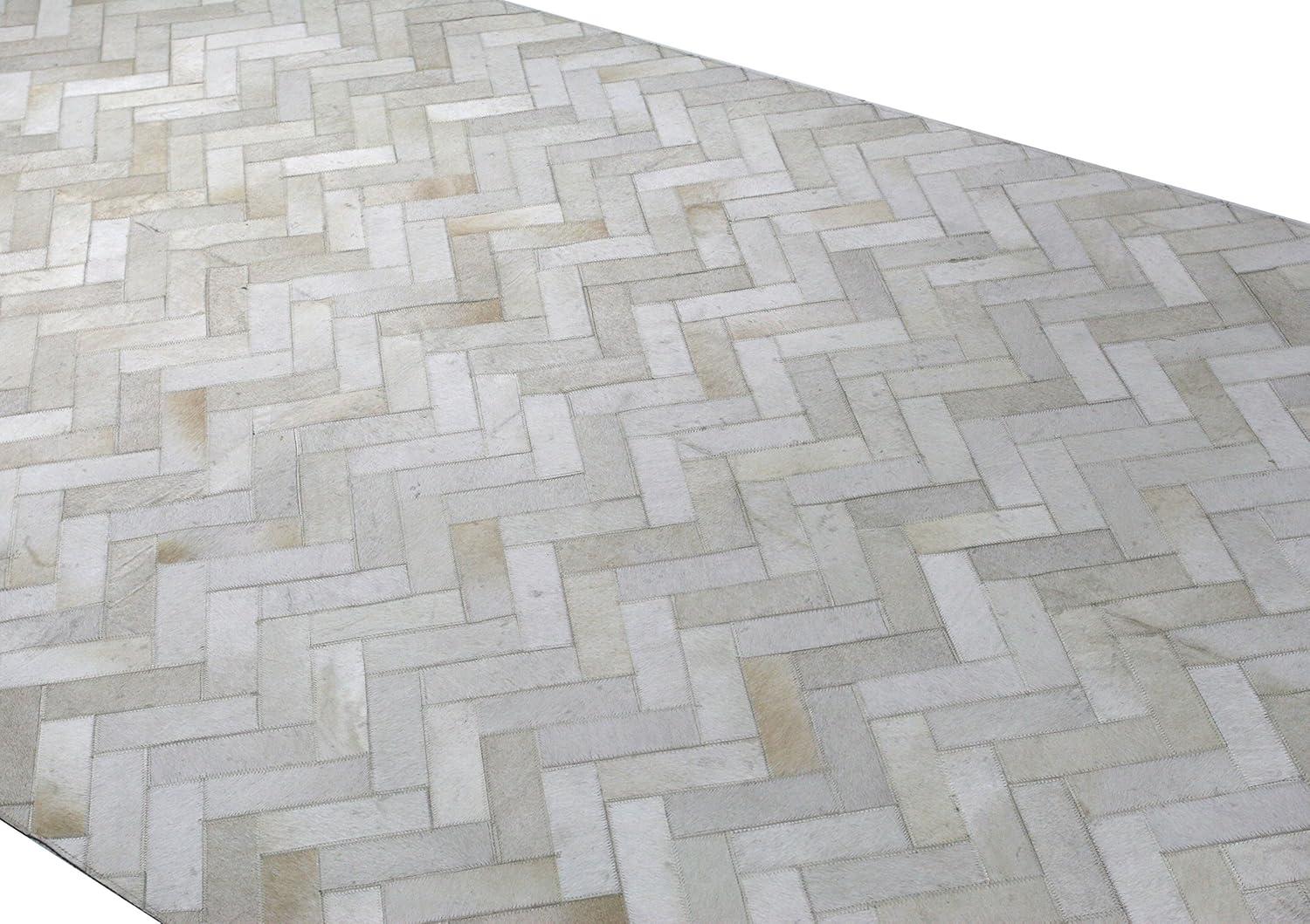 Darya Home Cowhide Chevron Indoor Rug