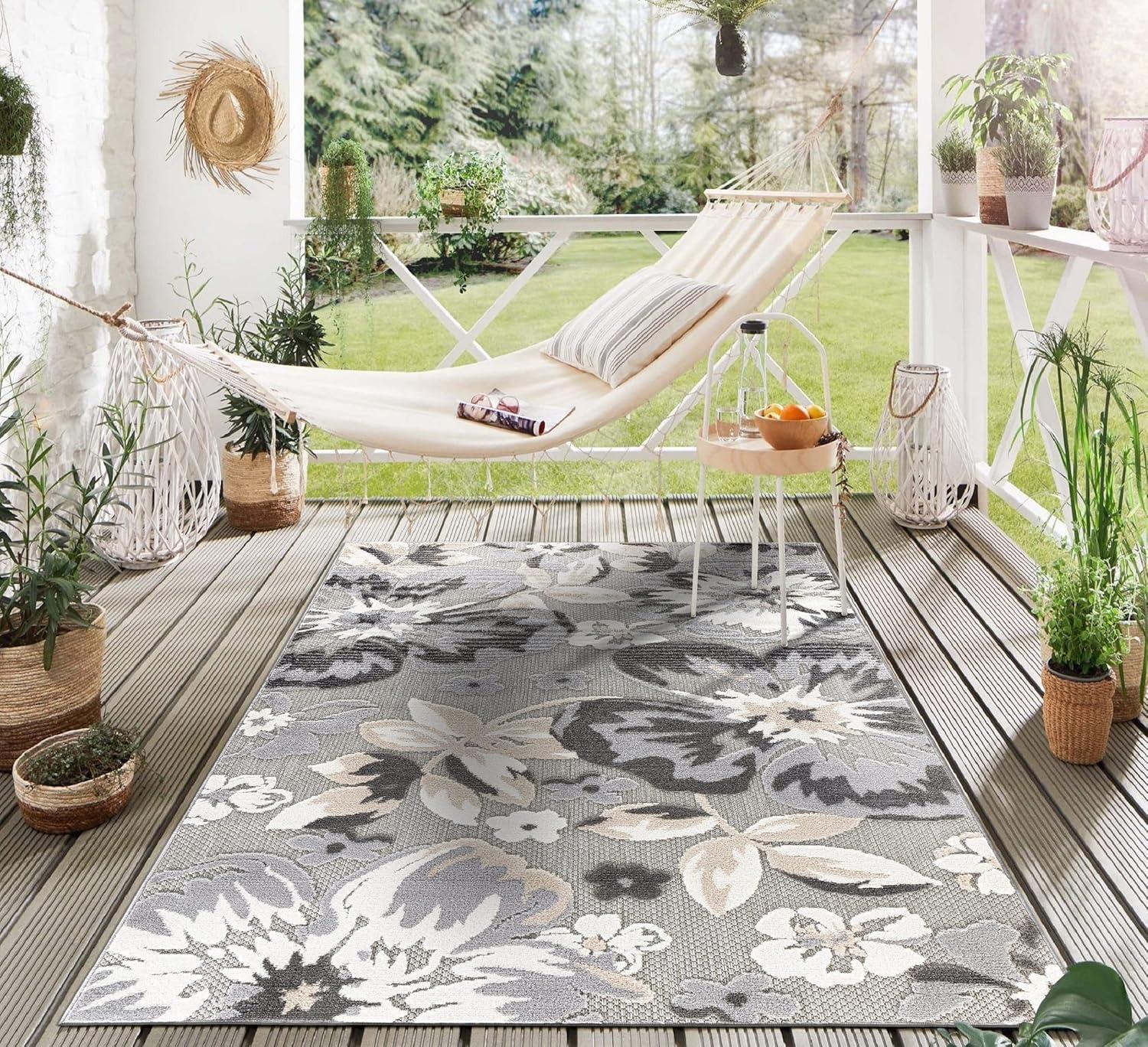 World Rug Gallery Bergamo Contemporary Floral Indoor/Outdoor Area Rug