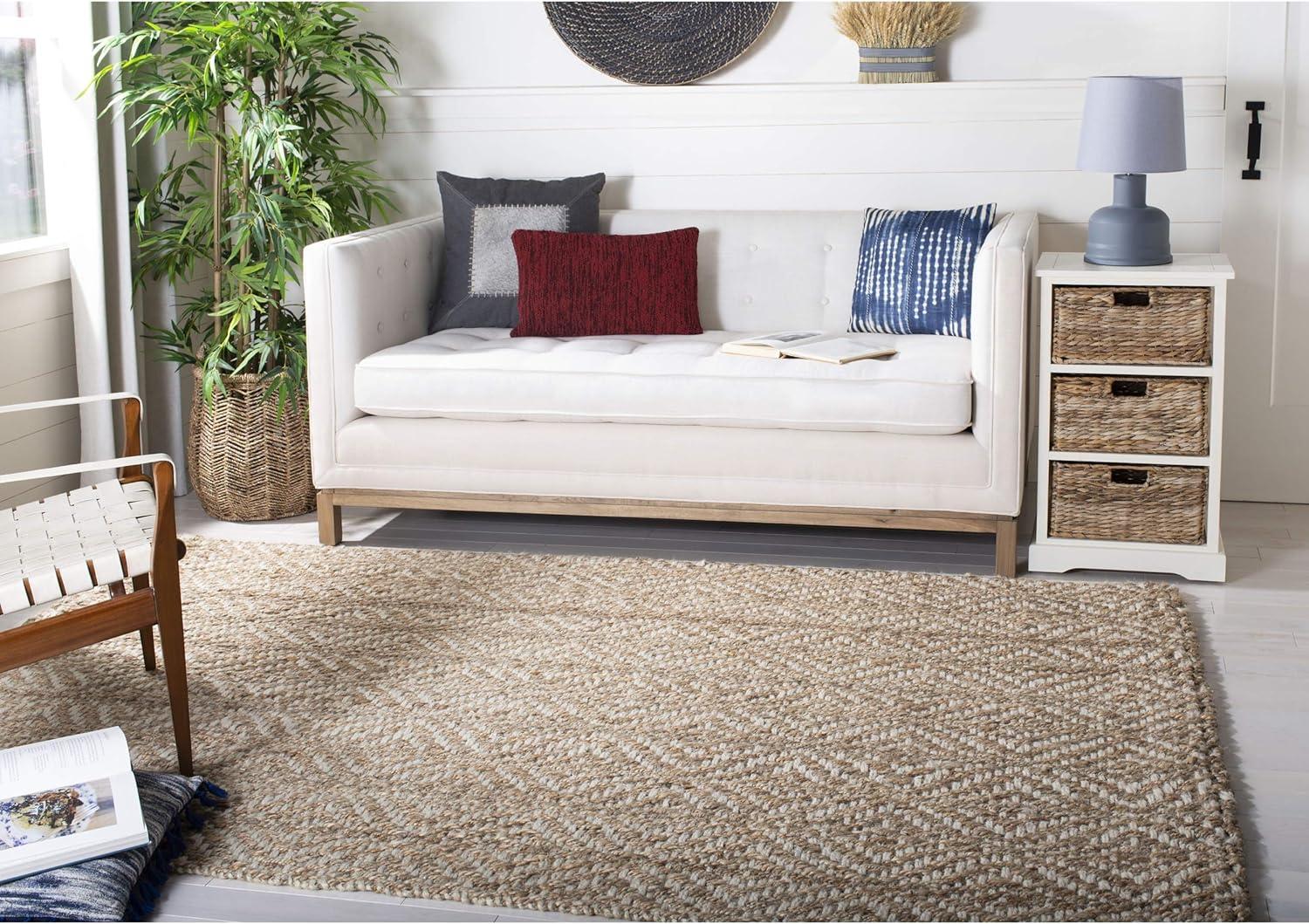 Natural Fiber NF185 Hand Woven Area Rug  - Safavieh