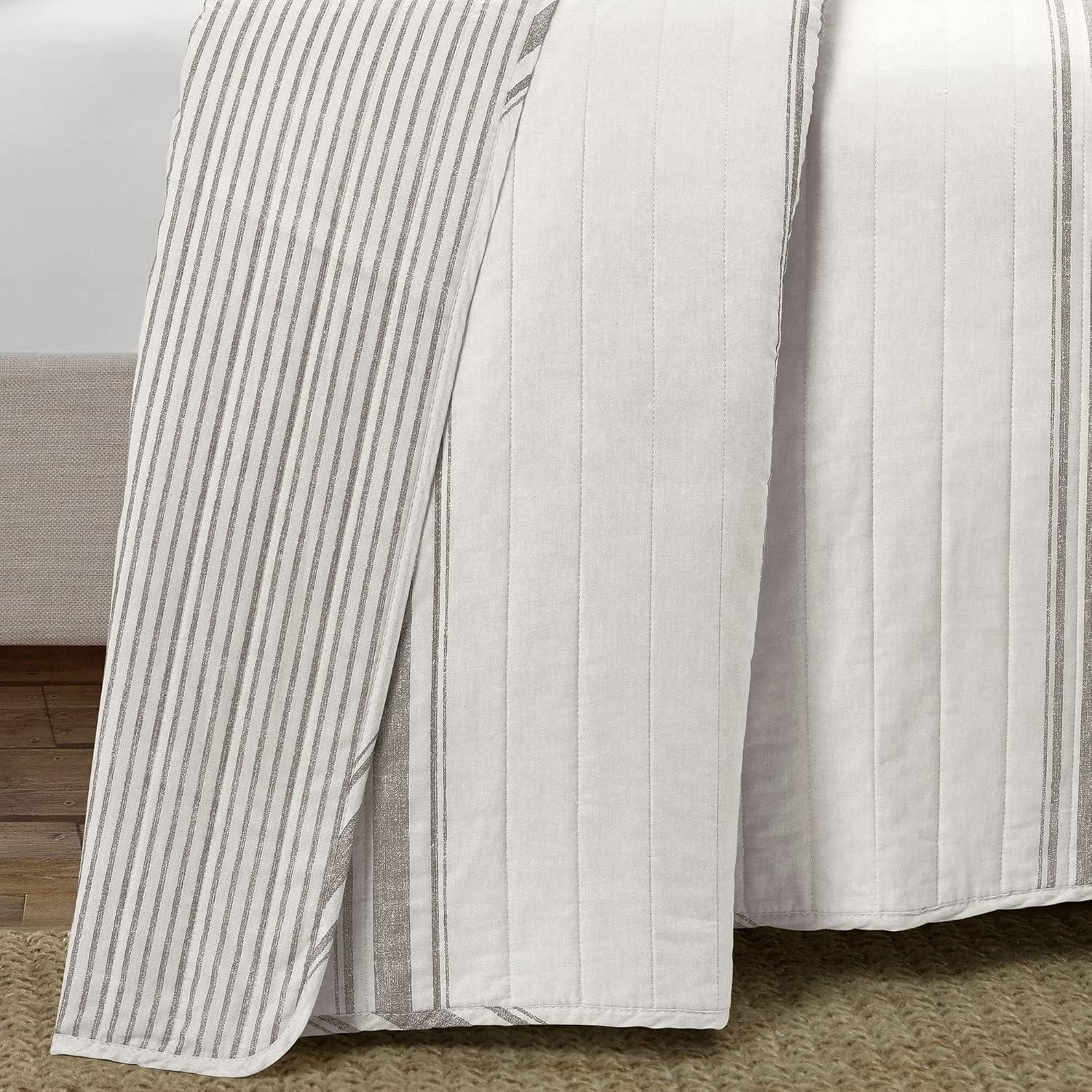 Farmhouse Striped Reversible Quilt Bedding Set - Lush Décor