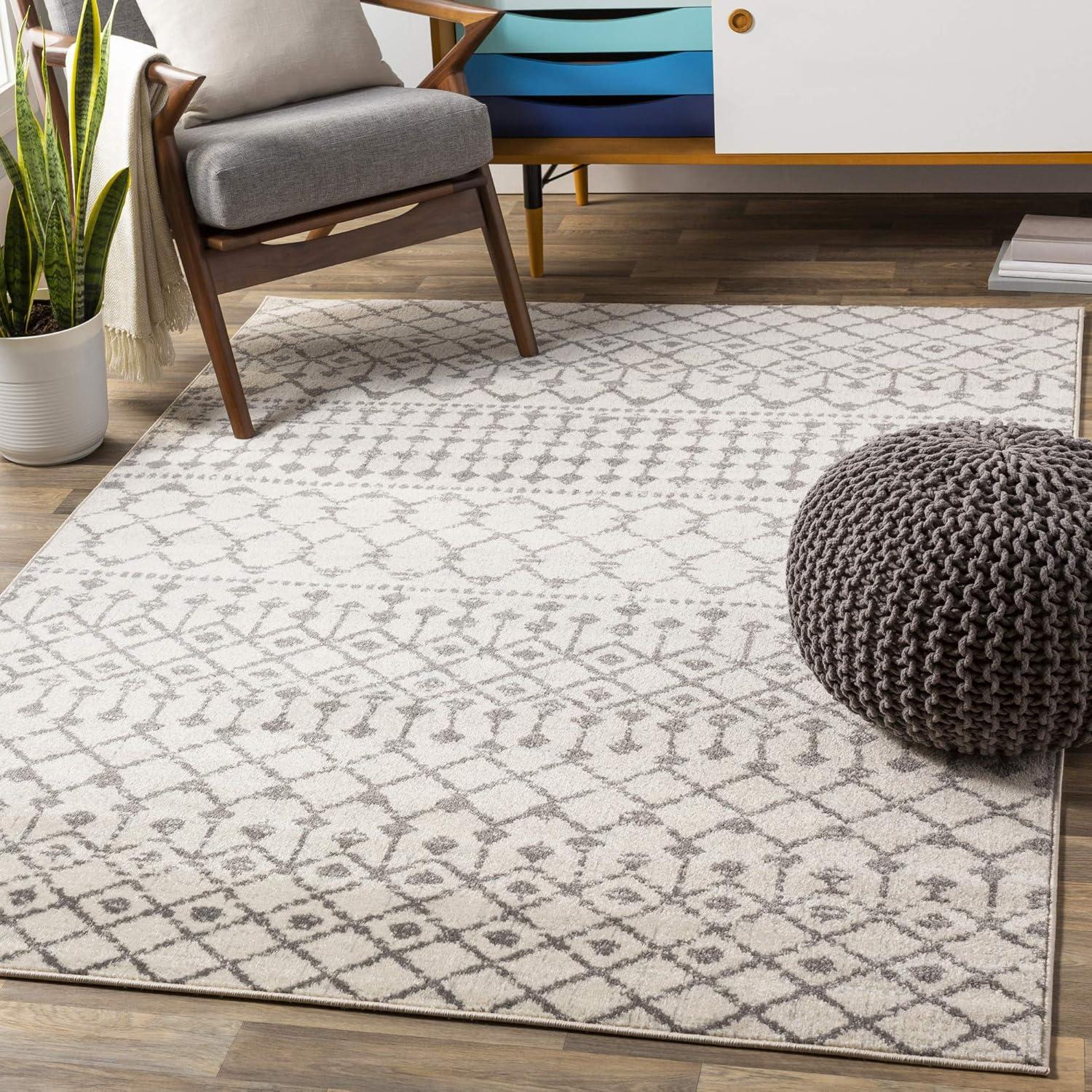 Livabliss Chester Global Bohemian Area Rug,7'10" x 10'2",Light Grey