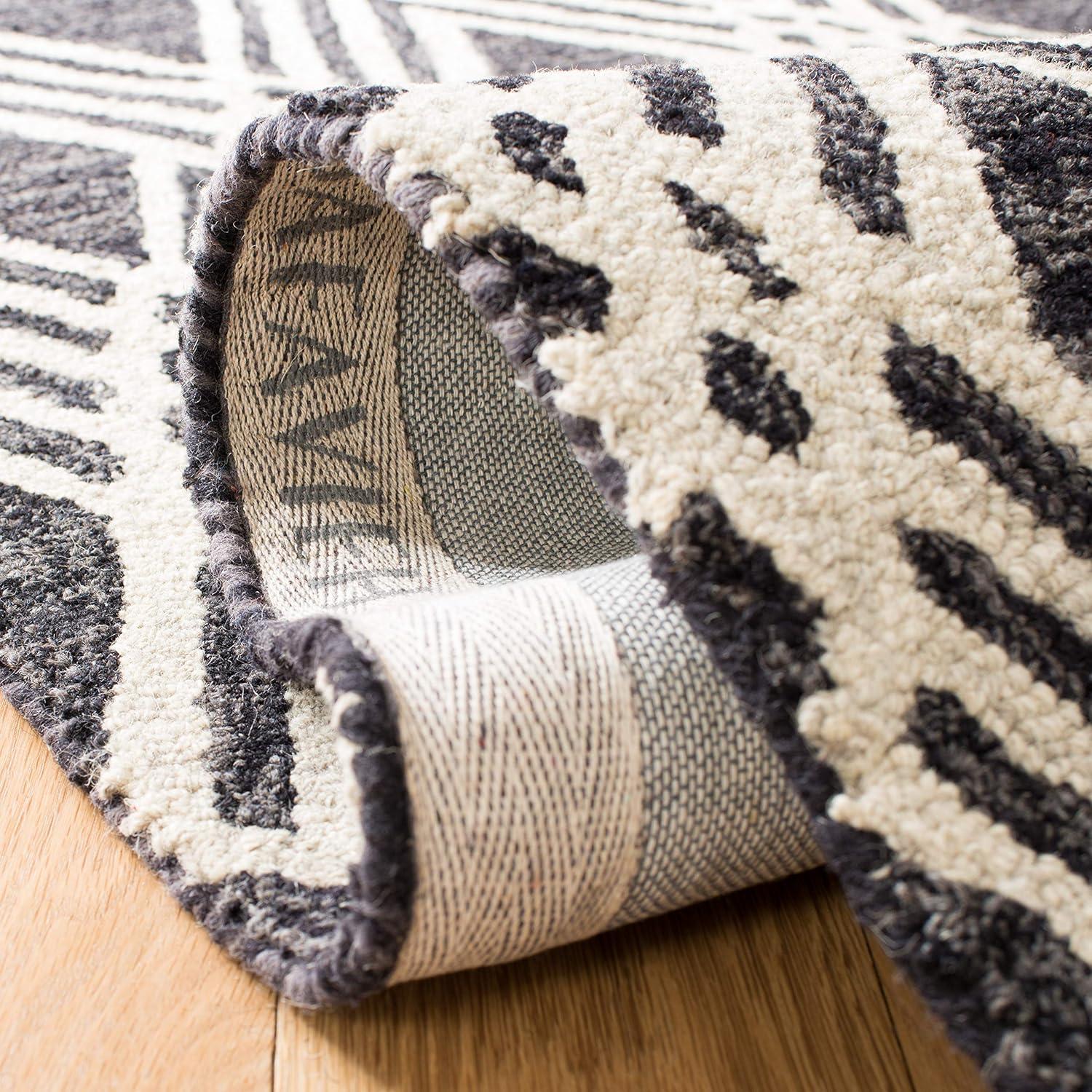 Micro-Loop MLP155 Hand Tufted Area Rug - Charcoal/Ivory - 5'x8' - Safavieh.