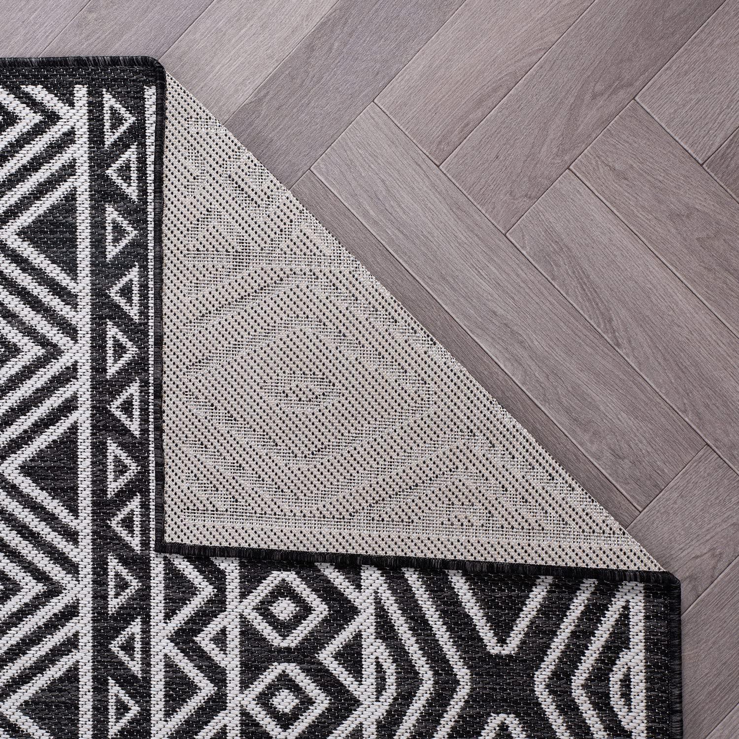 World Rug Gallery Distressed Geometric Bohemian Textured Flat Weave Indoor/Outdoor Area Rug - BLACK 5' X 7'