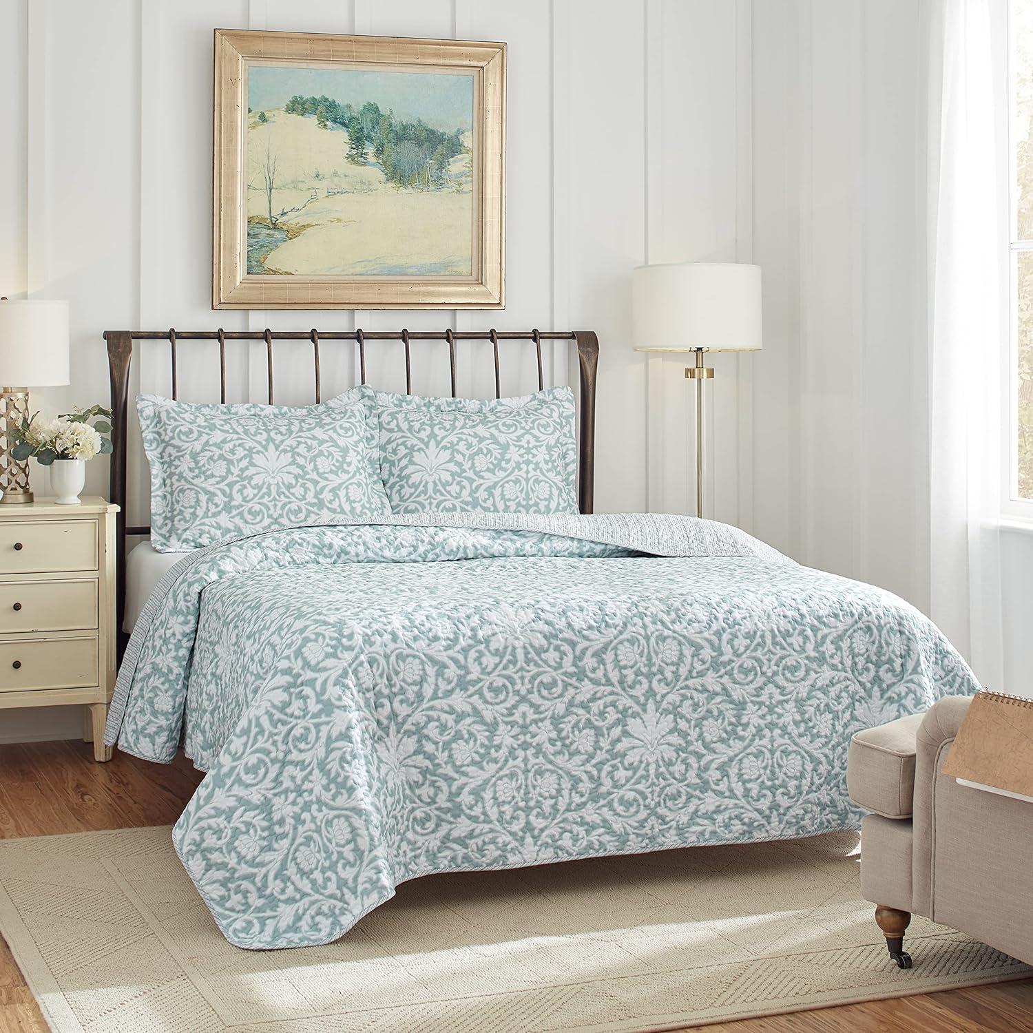 Laura Ashley Mia Reversible Cotton Quilt Set