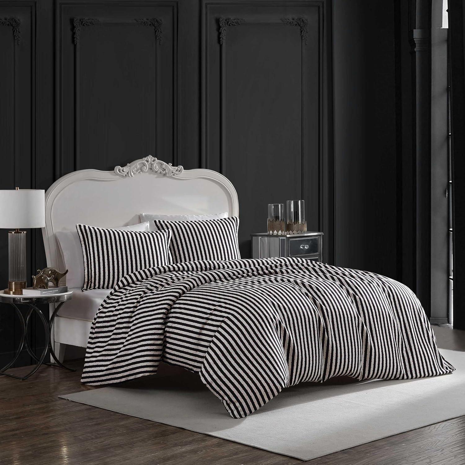 Betsey Johnson Betsey Johnson Wonderland Stripe Black Reversible Duvet Cover Set