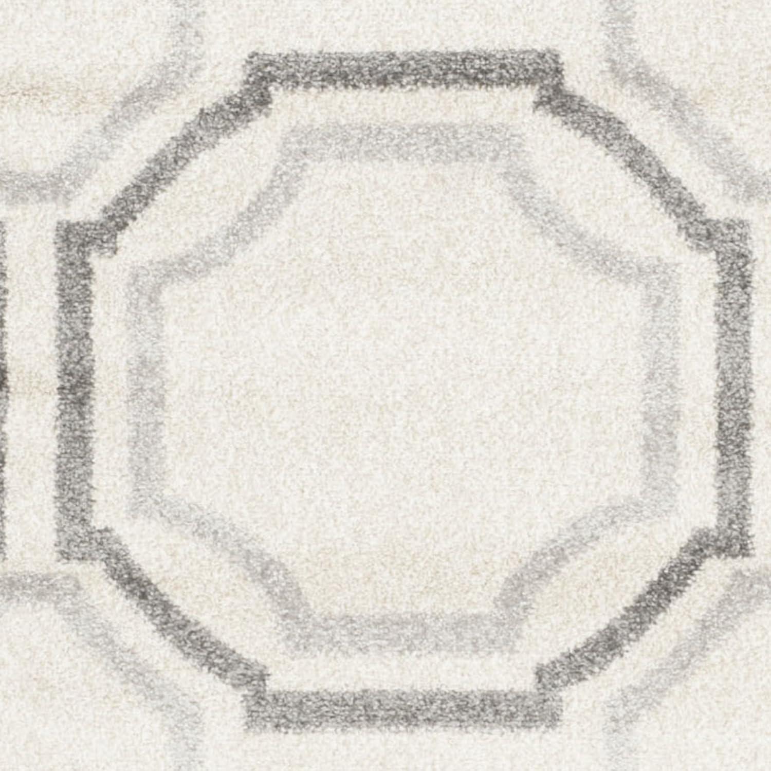 Amherst AMT411 Power Loomed Area Rug - Ivory/Light Grey - 5'x5' - Safavieh.