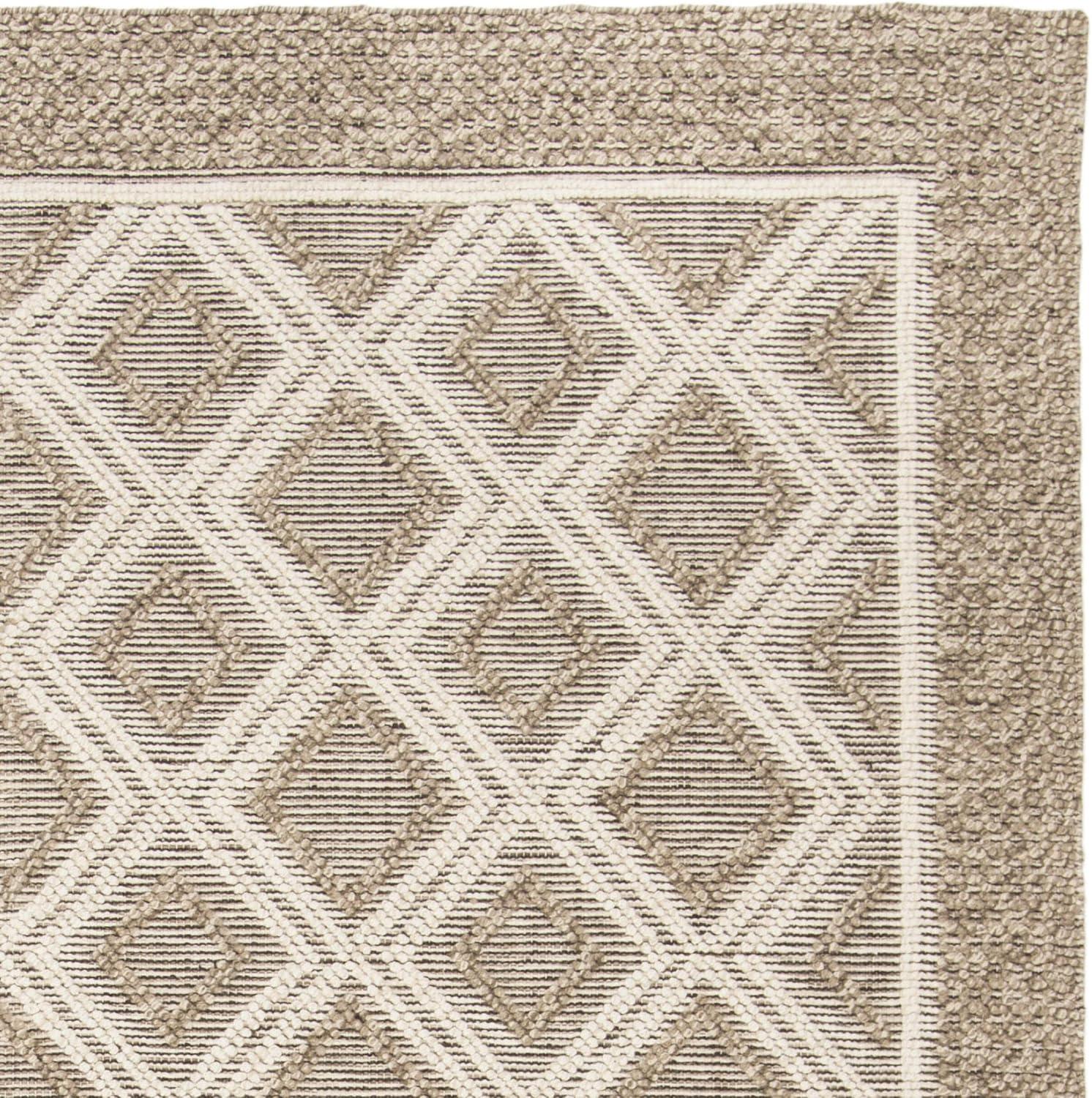 Vermont VRM212 Hand Woven Area Rug  - Safavieh