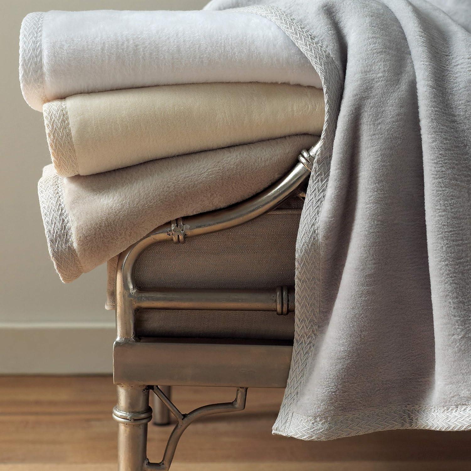 Luxury Flint Full/Queen Cotton Throw Blanket for All Seasons