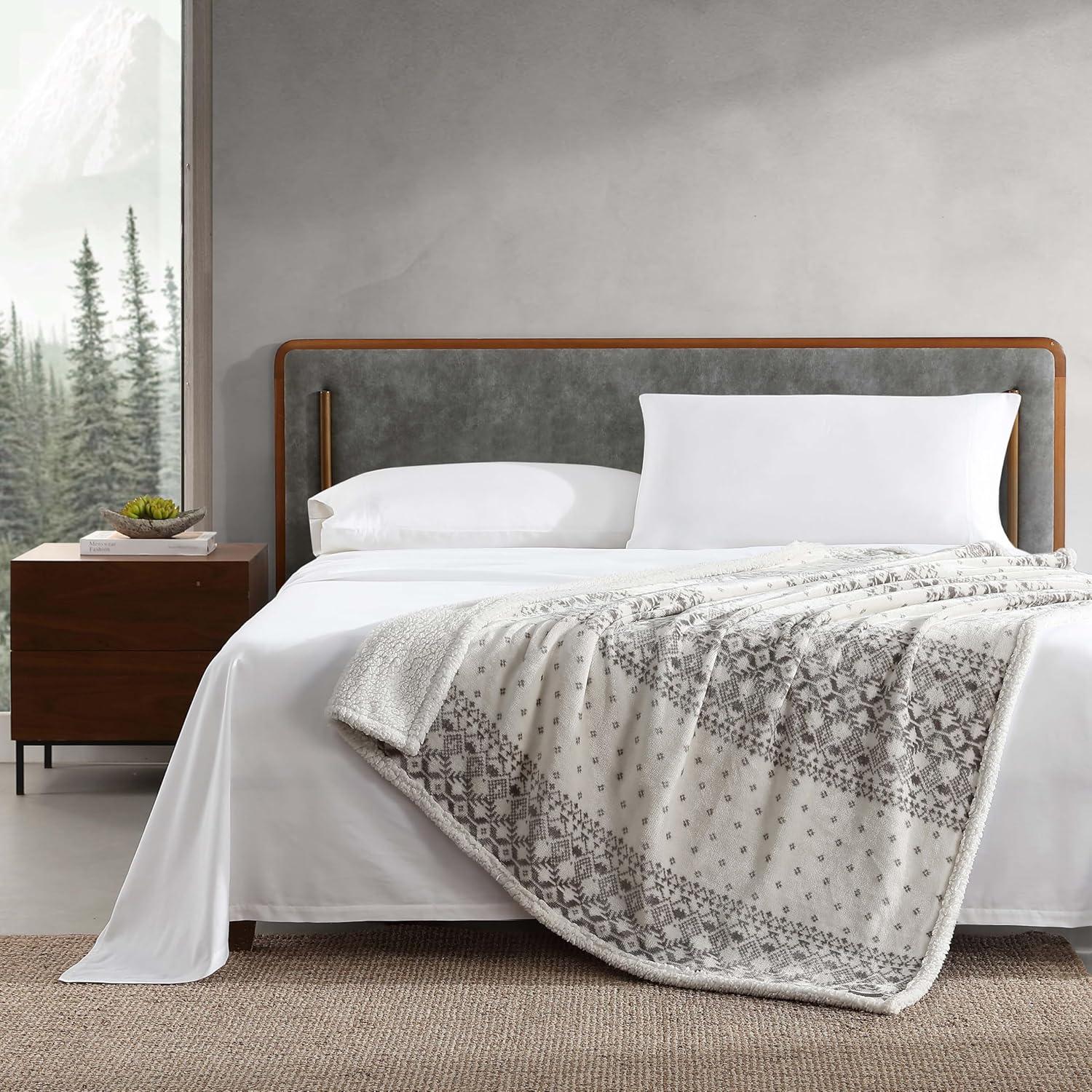 Eddie Bauer Eddie Bauer Printed Plush Fleece/Sherpa Throw Blankets