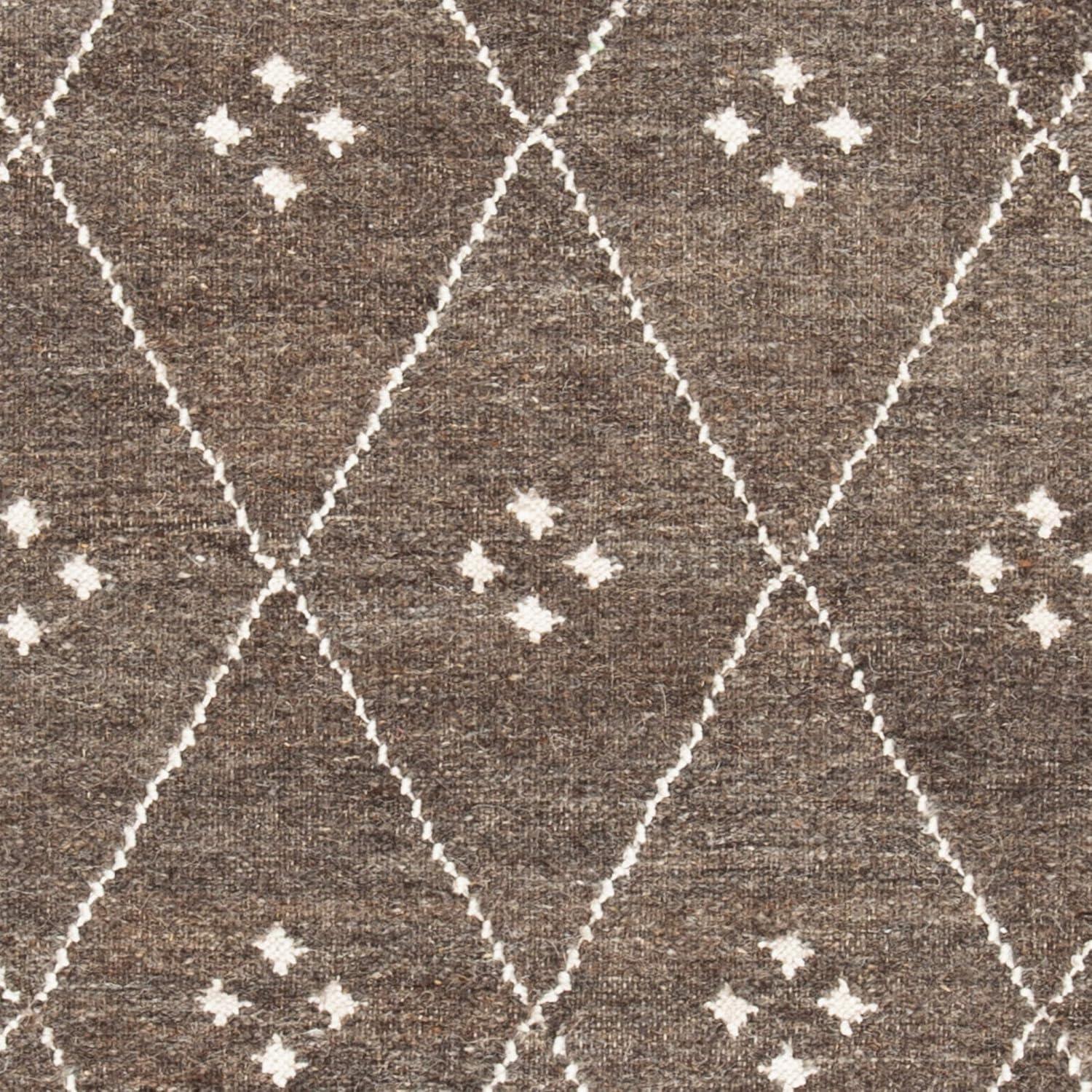 Natural Kilim NKM316 Hand Woven Area Rug  - Safavieh