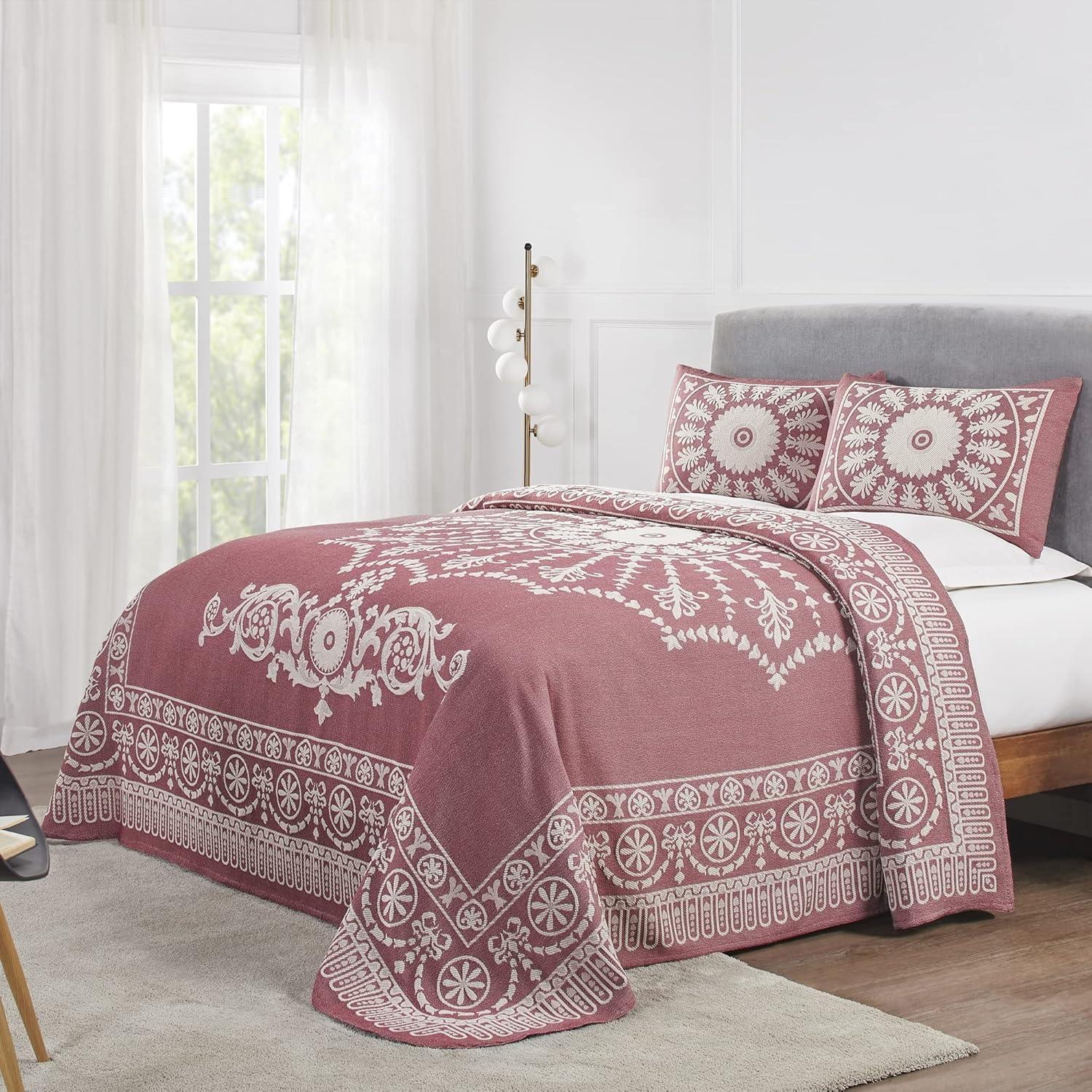 Alistair Lightweight Cotton Blend Woven Jacquard Bohemian Medallion Coverlet/Bedspread Set