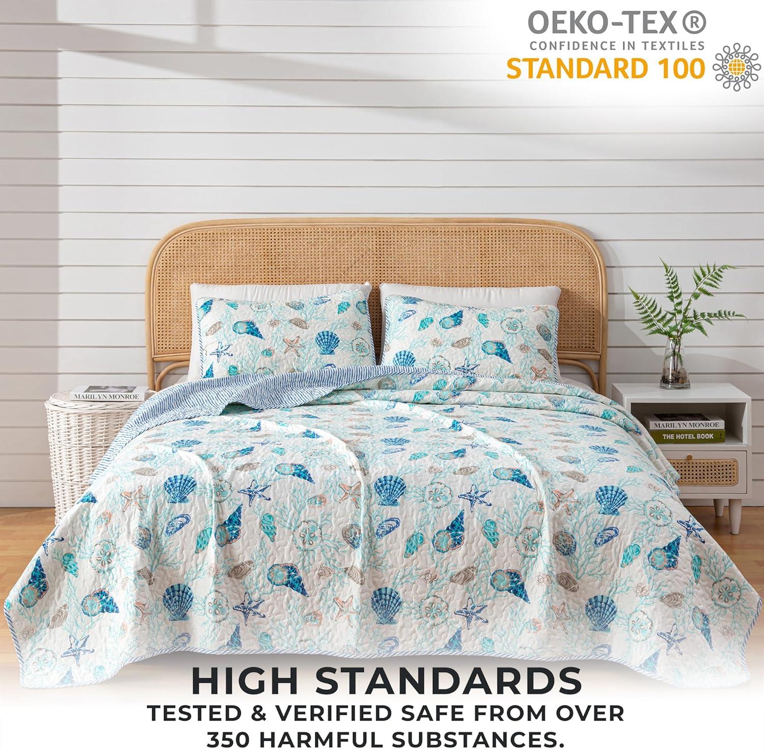 Great Bay Home Coastal Beach Reversible Quilt Set With Shams