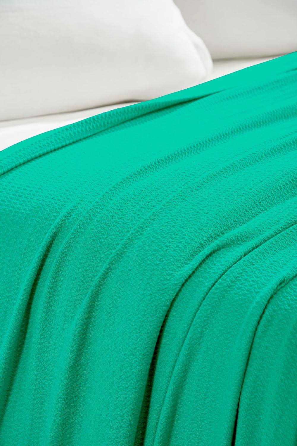 Superior Waffle Weave Honeycomb Knit Soft Textured All-Season Cotton Blanket