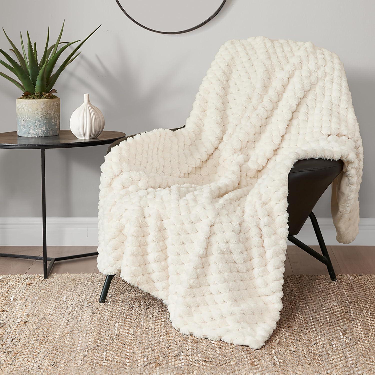 Ivory Faux Fur Reversible Throw Blanket 50"x70"