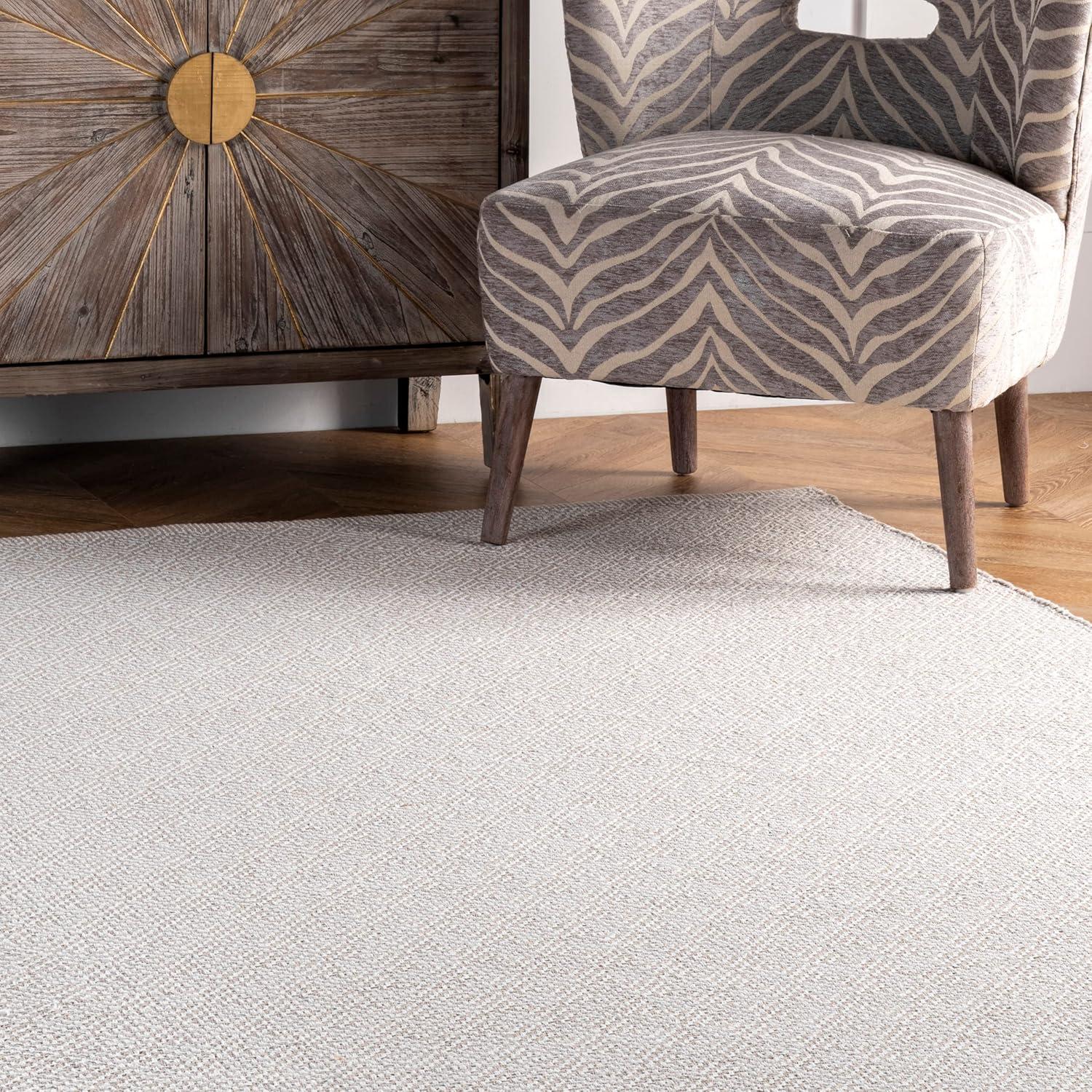 Cotton Hand Loomed Lorretta Area Rug - nuLOOM