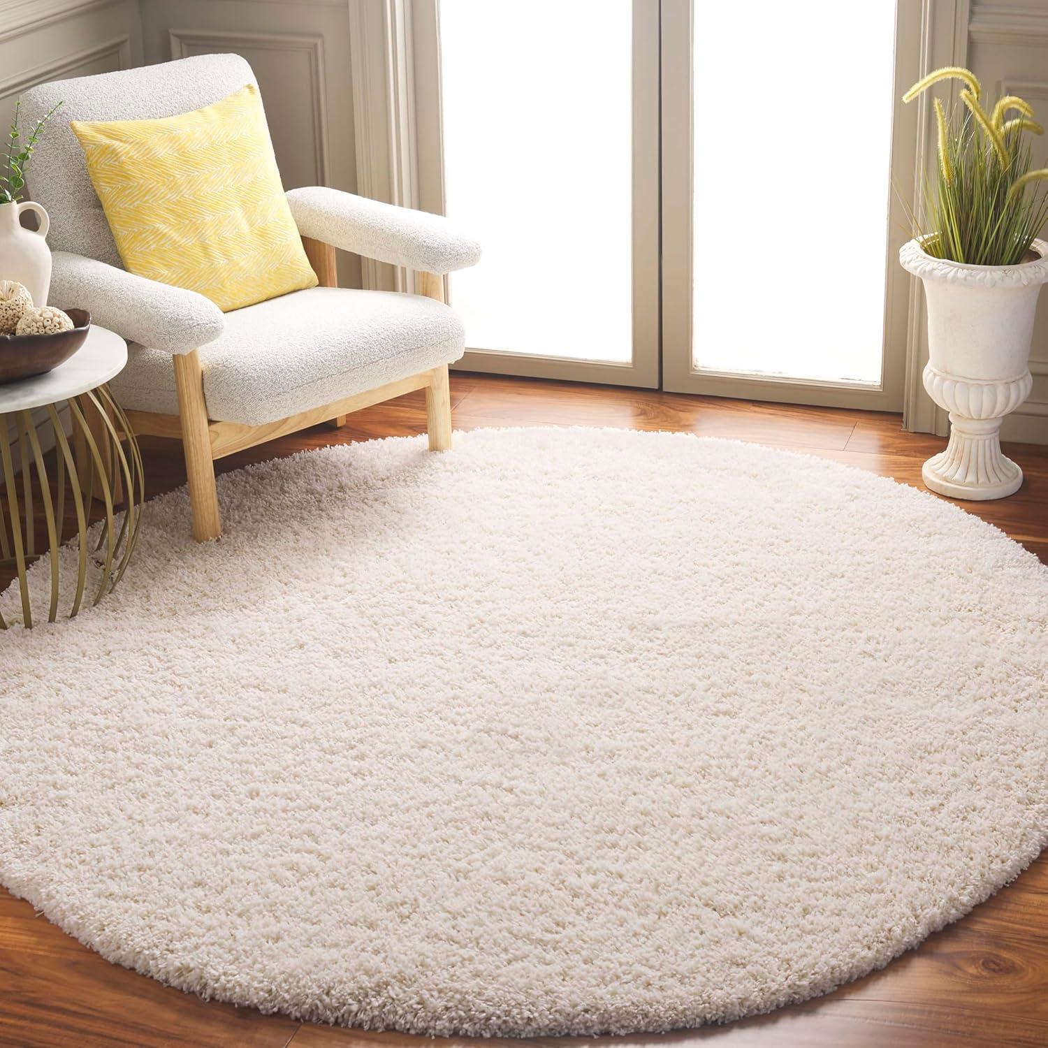 Shag SG151 Power Loomed Indoor Area Rug - Ivory - 6'7" round - Safavieh.