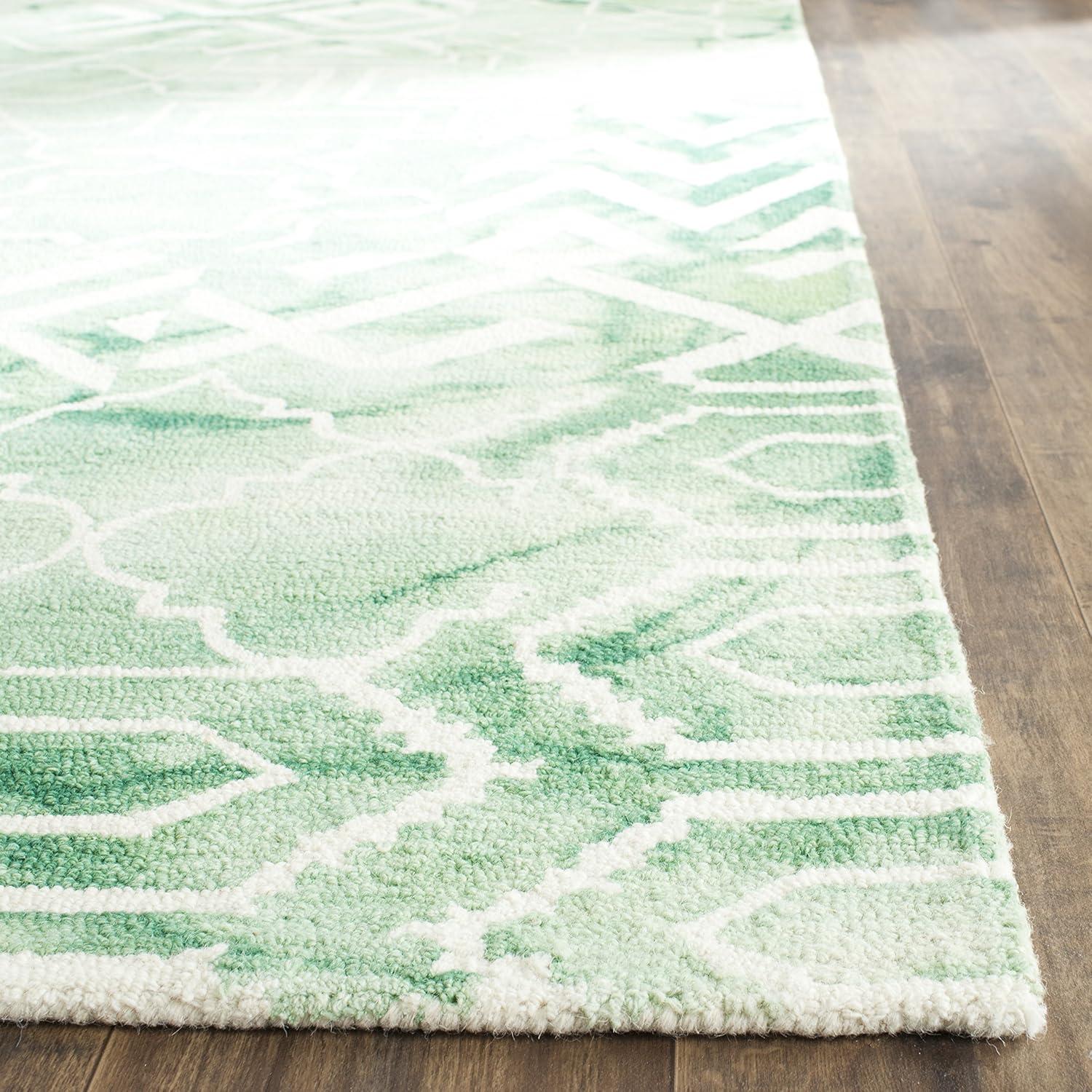 Dip Dye DDY678 Hand Tufted Area Rug - Green/Ivory - 6'x9' - Safavieh.