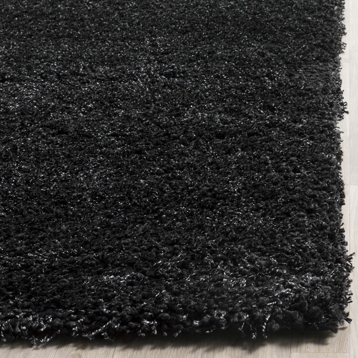 Shag SG151 Power Loomed Indoor Area Rug - Black/Ivory - 4'x6' - Safavieh.