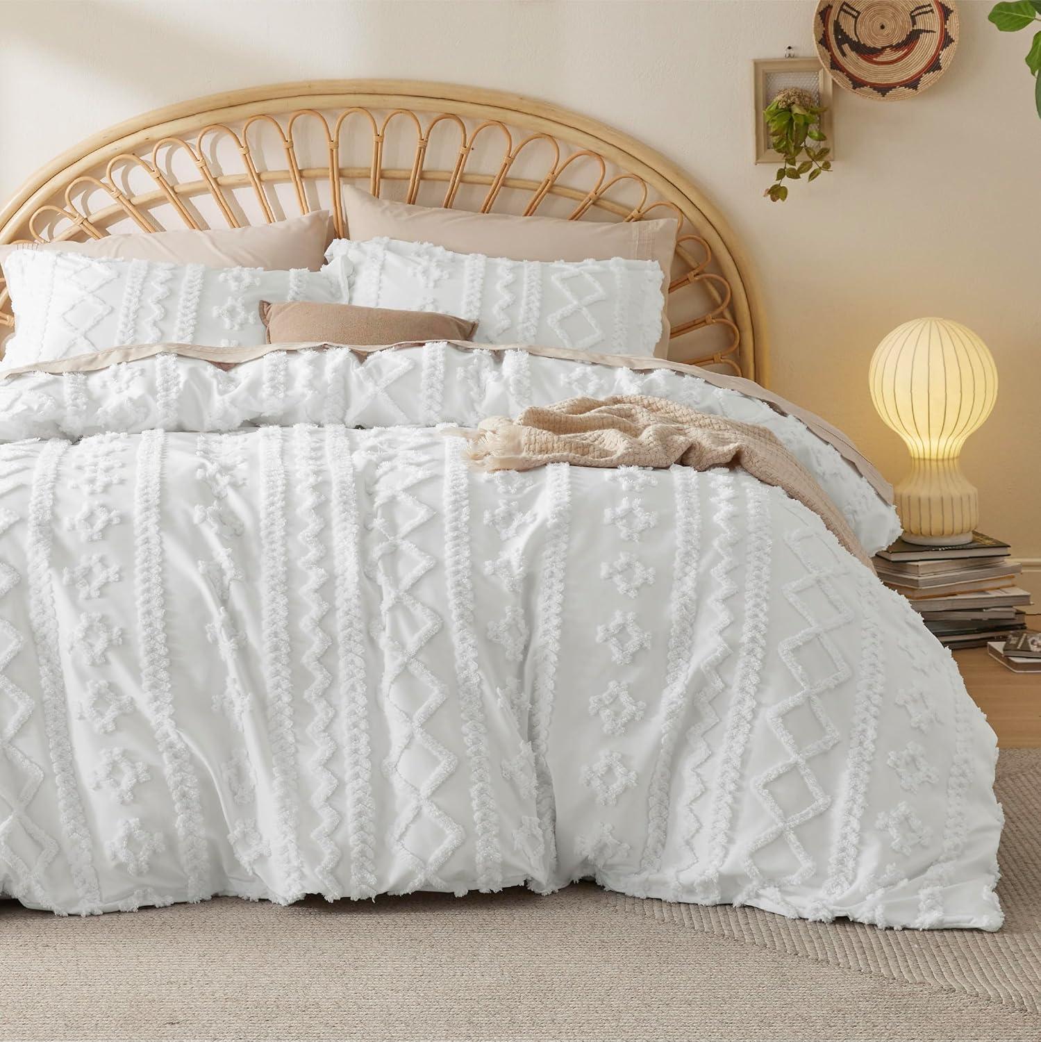 White Tufted Boho Queen Size Comforter Set