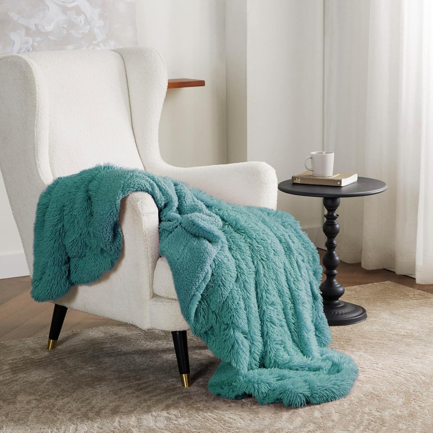 Green Twin Reversible Sherpa Fleece Faux Fur Blanket