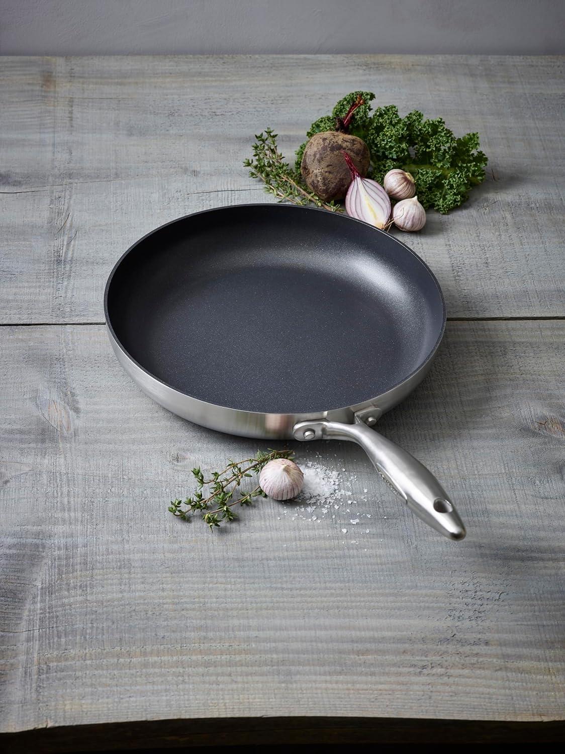 SCANPAN ® CTX 10.25" Fry Pan
