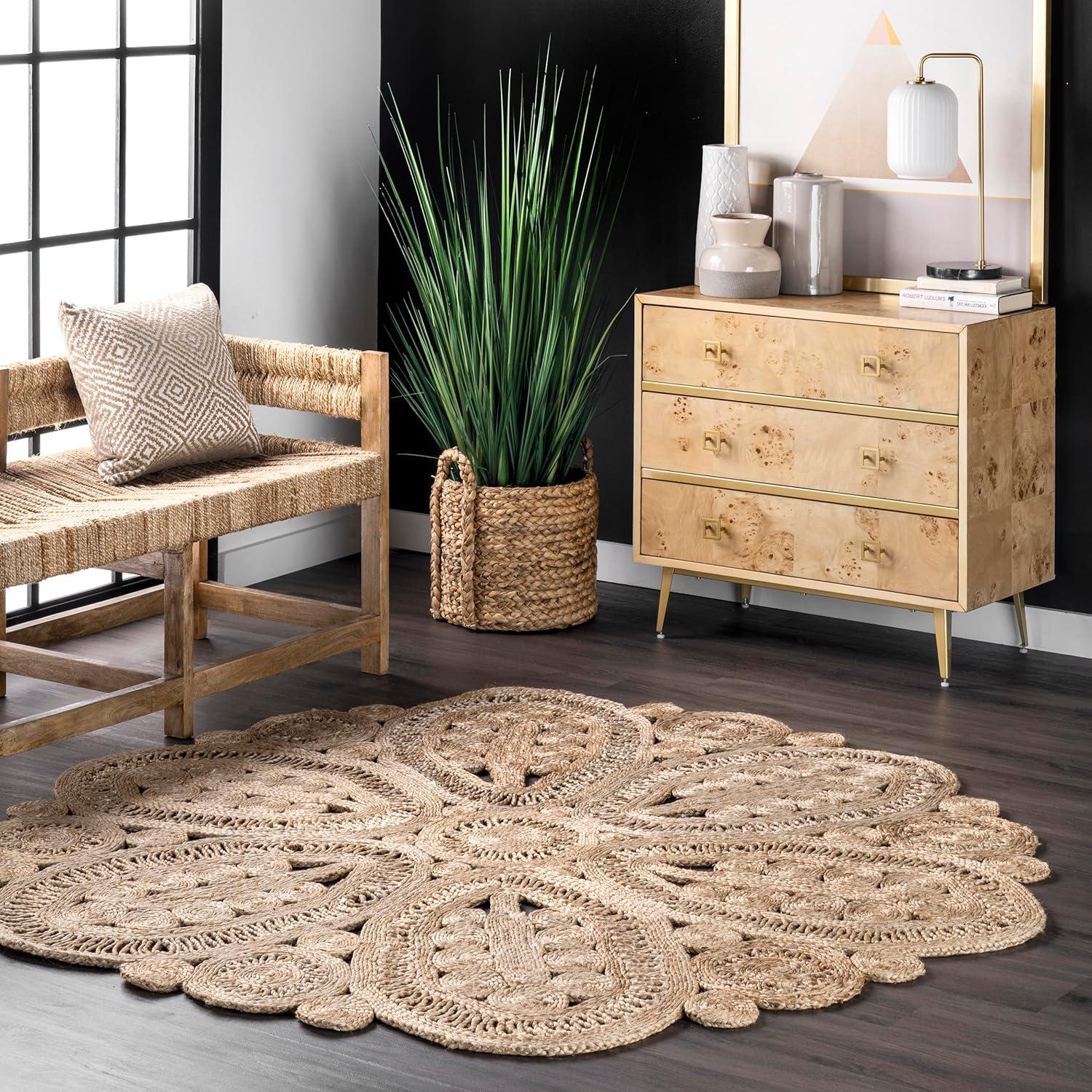 Nuloom Bree Floral Braided Jute Indoor Area Rug