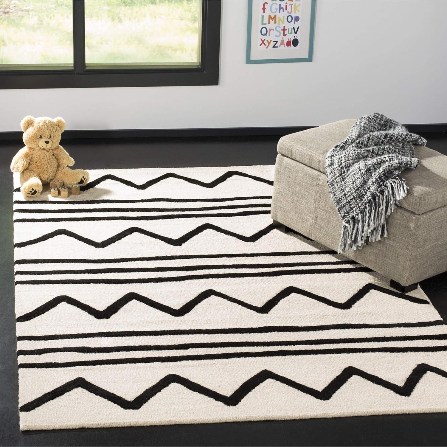 Safavieh Kids SFK907 Hand Tufted Area Rug  - Safavieh