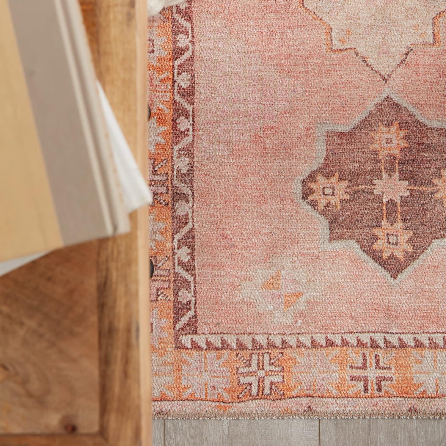 Damaris Rug - 2'6" x 7'6"