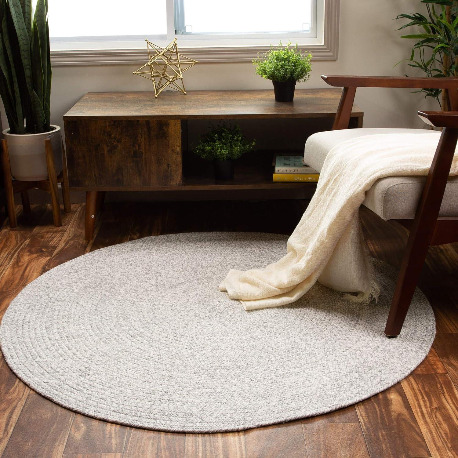 Gray and White Round Braided Cotton Rug, 6' Reversible