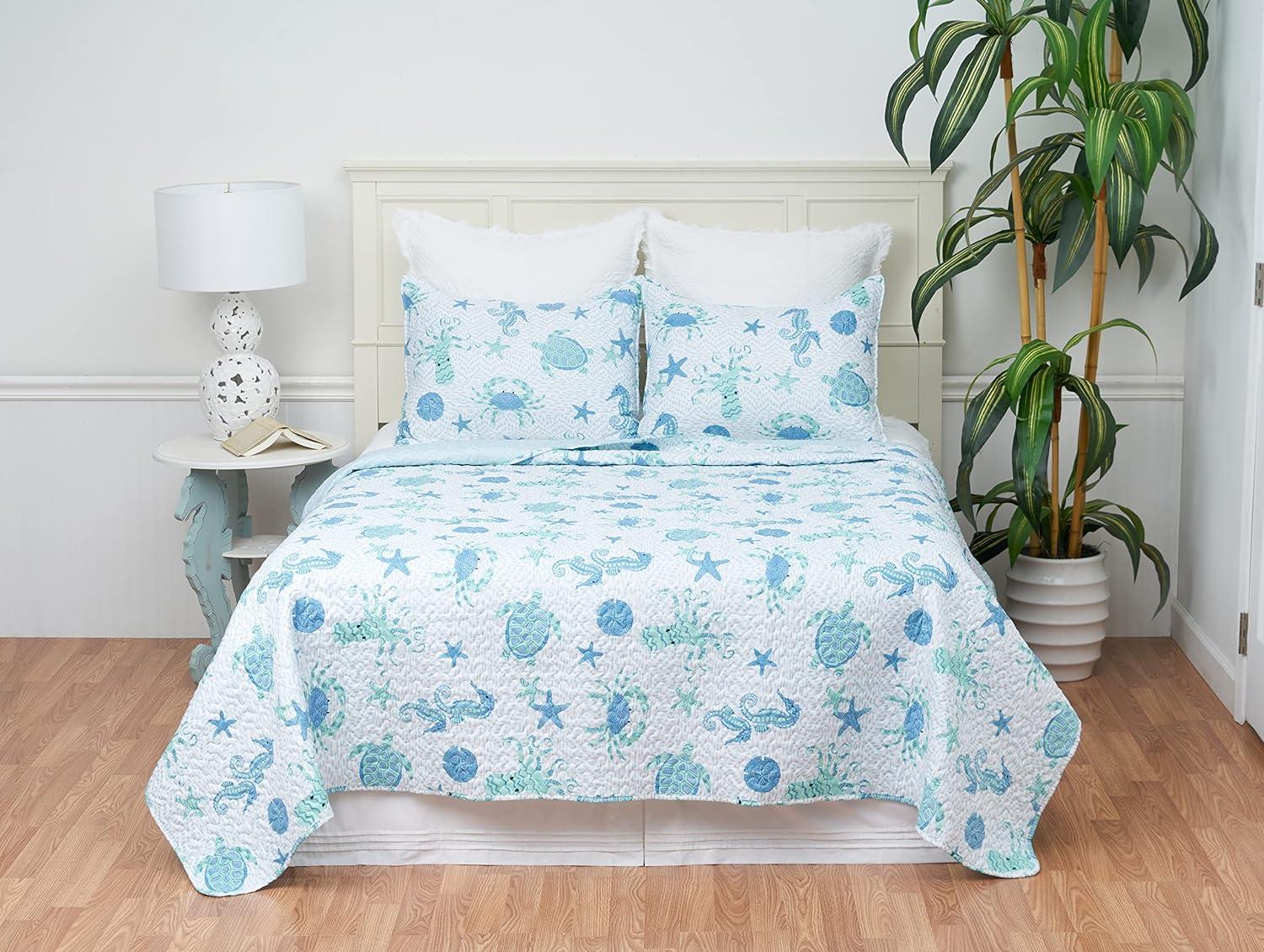 Outlook Beach Coastal Beach Reversible Quilt Set