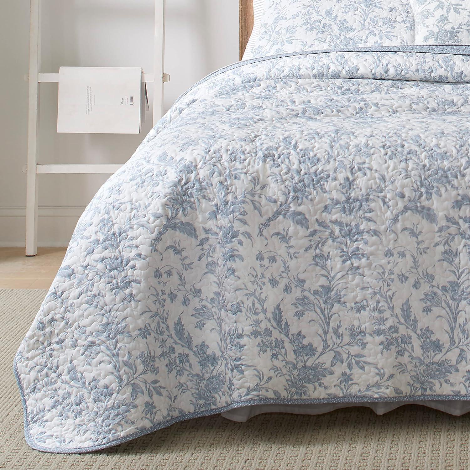 Amberley Blue Reversible Cotton Full Quilt Set