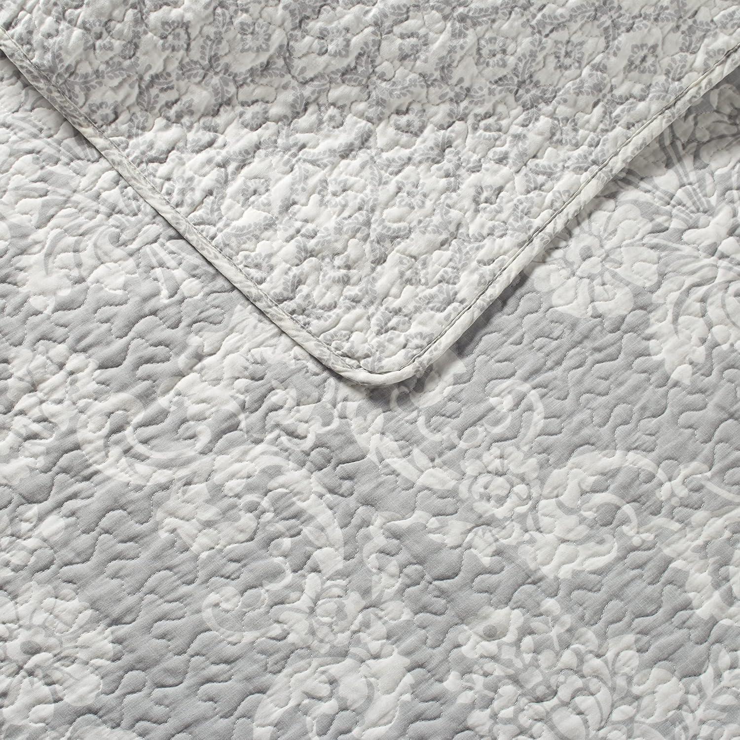 Laura Ashley Celina Patchwork Laura Ashley Reversible Cotton Quilt Set