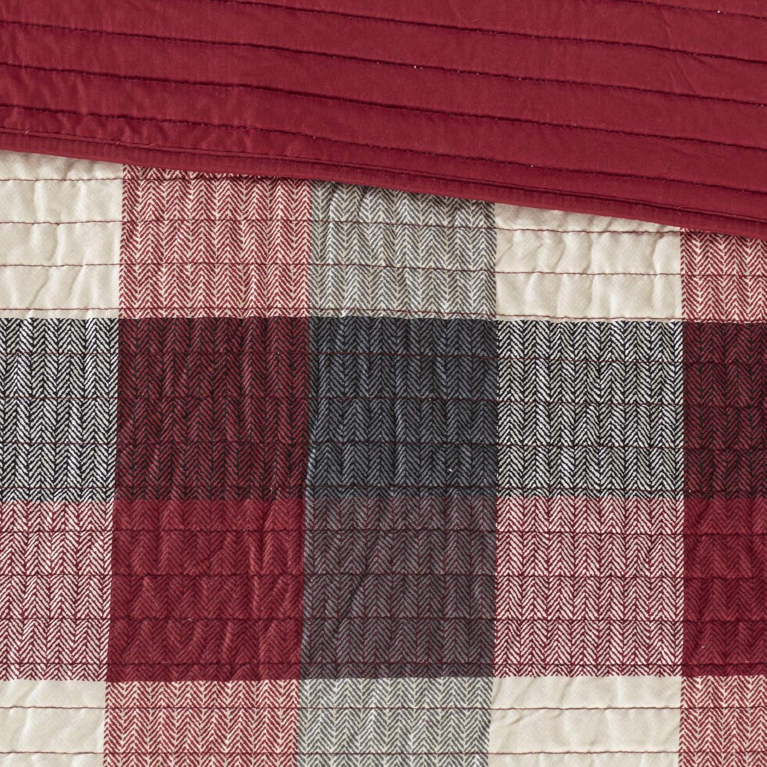 Madison Park Corbett Reversible Quilt Set