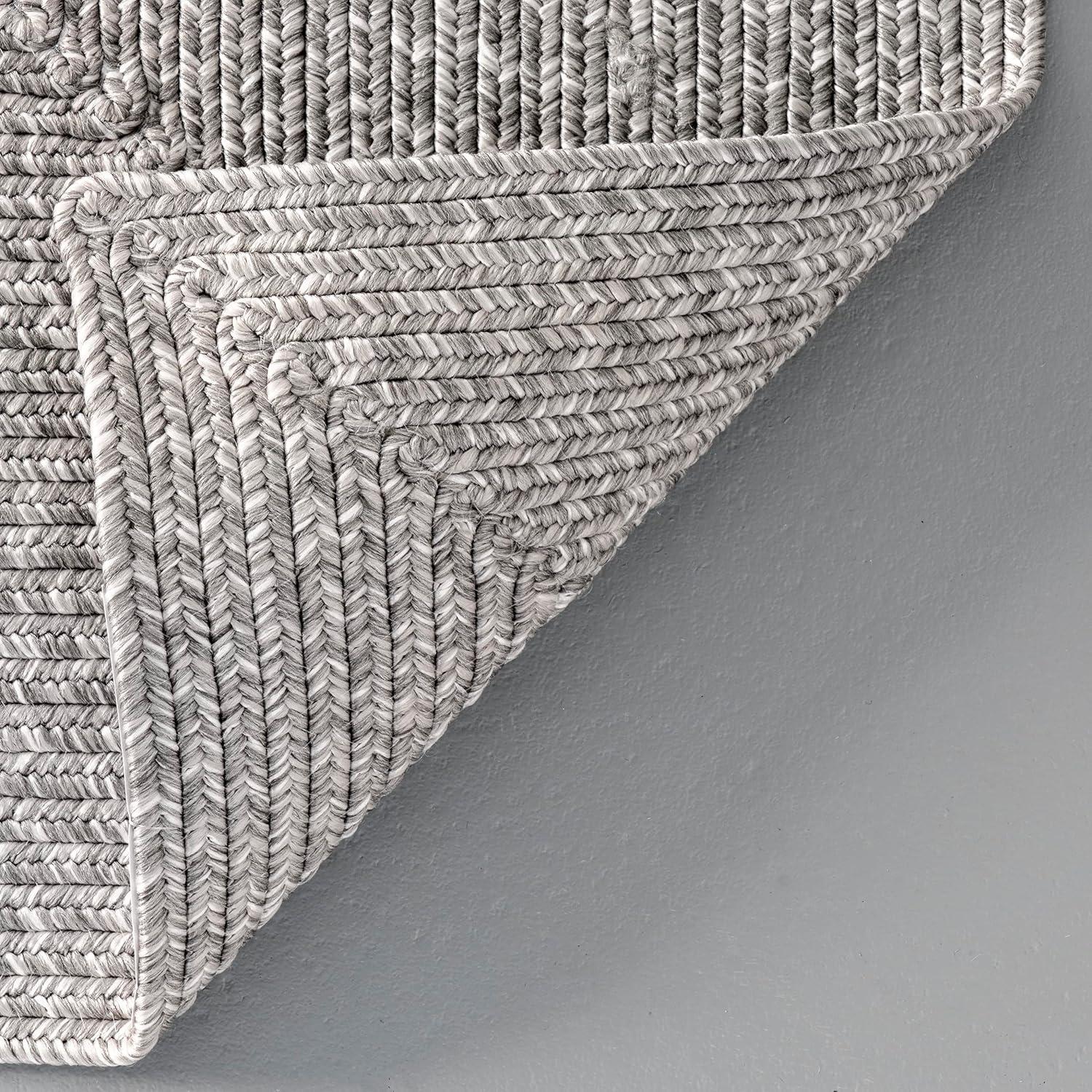Nuloom Jayda Braided Gradience Indoor/Outdoor Outdoor - Light Gray 4' x 6'