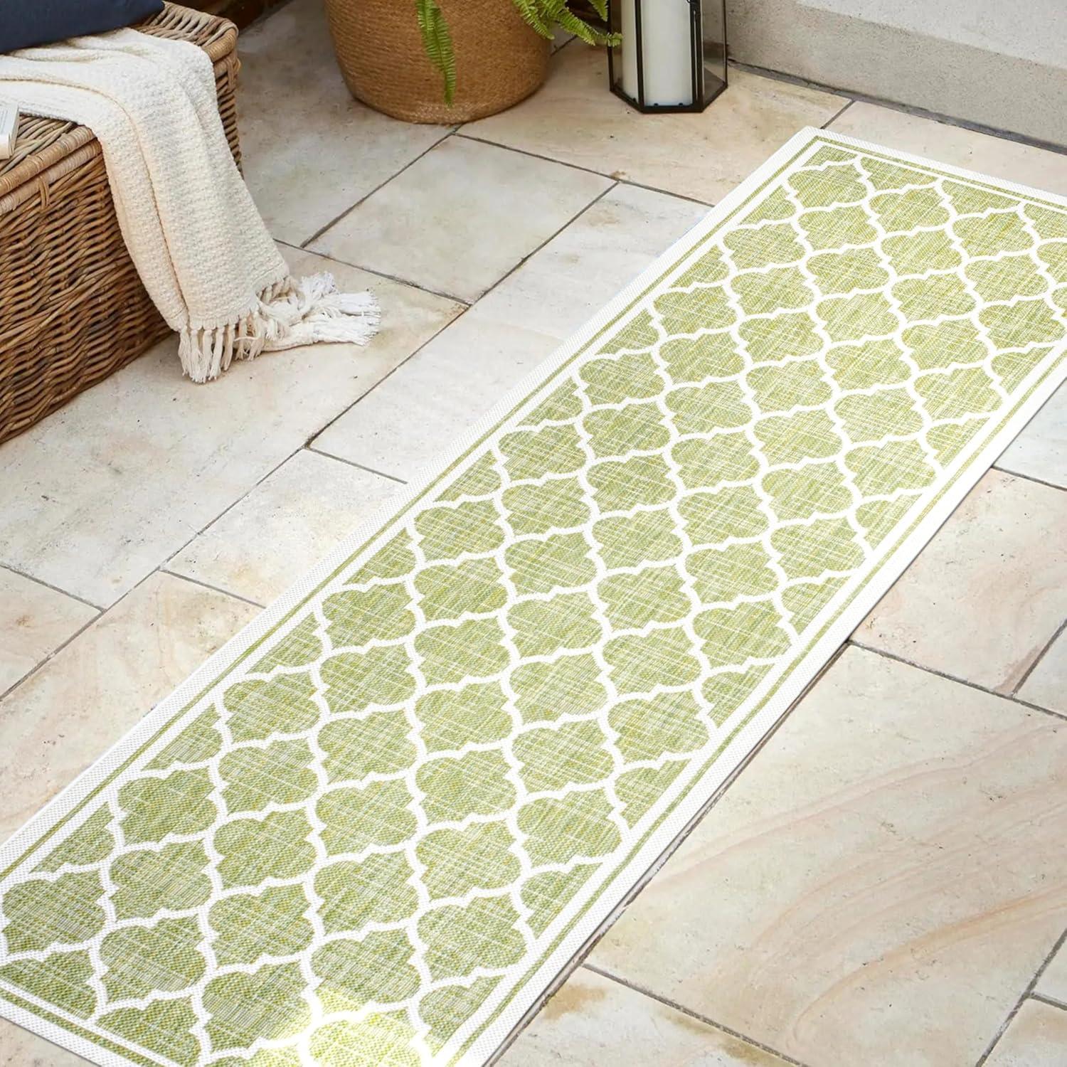 2' x 8' Trebol Moroccan Trellis Textured Weave Indoor/Outdoor Runner Rug, Green/Cream - JONATHAN Y