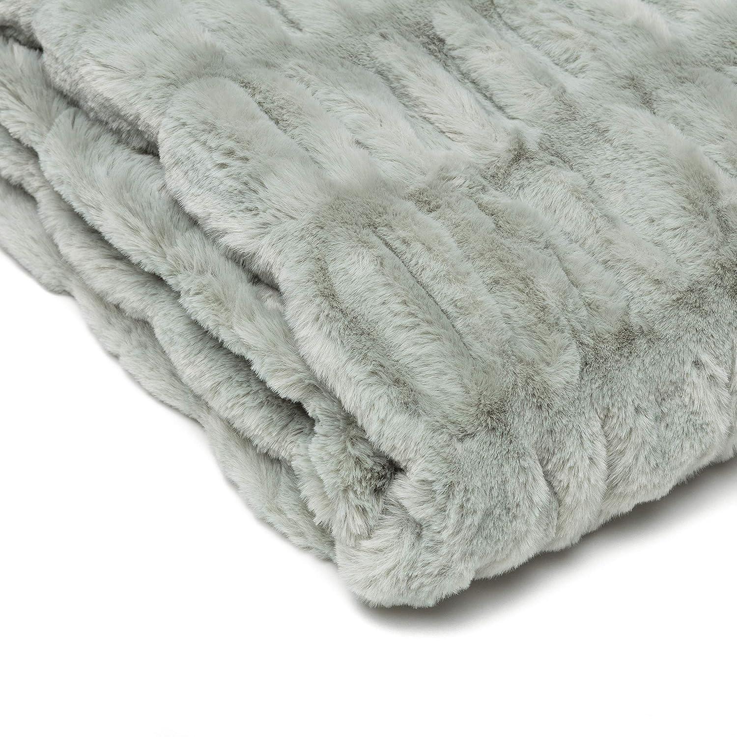 Chanasya Faux Fur Throw