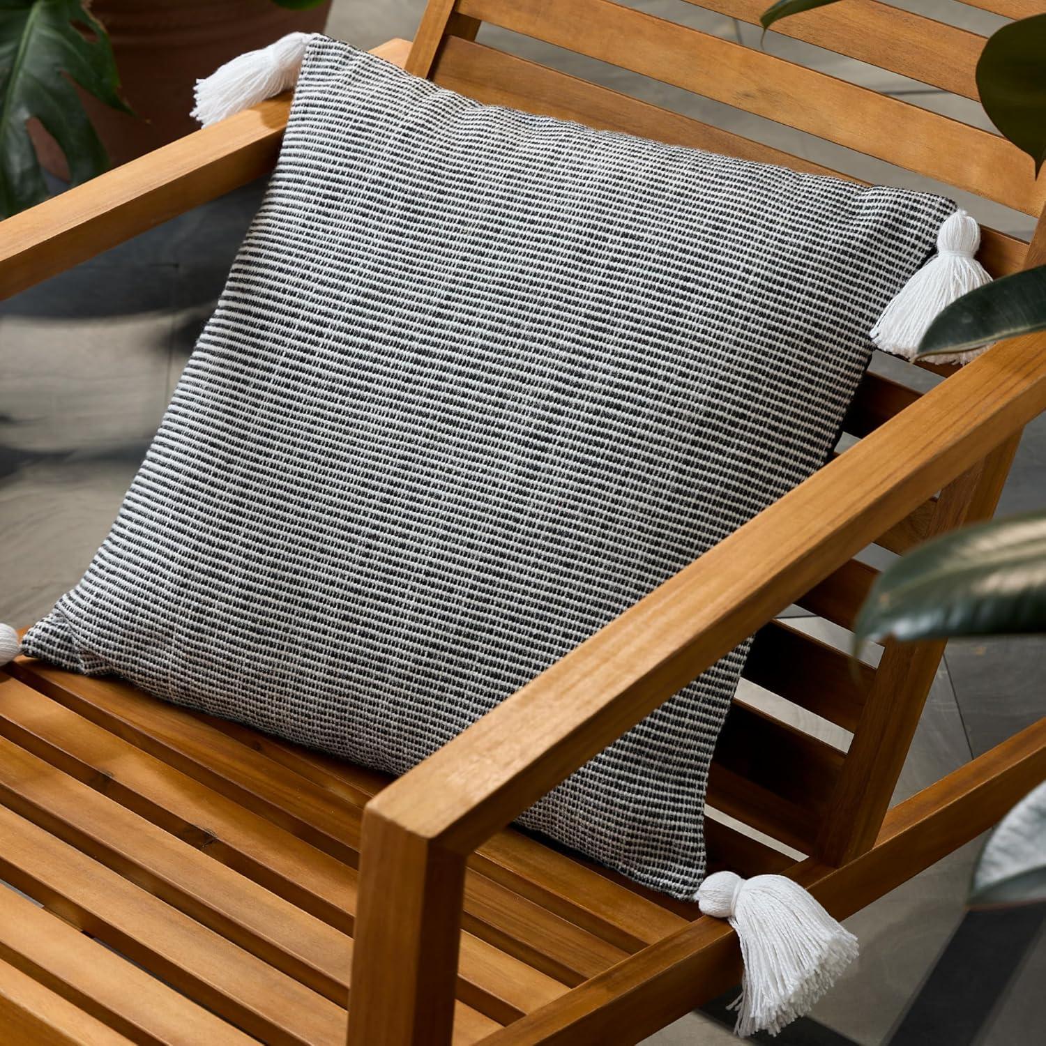 Town & Country Living TOWN & COUNTRY TERRA Alara Ribbed Texture Indoor Outdoor Decorative Pillow 20"x20"