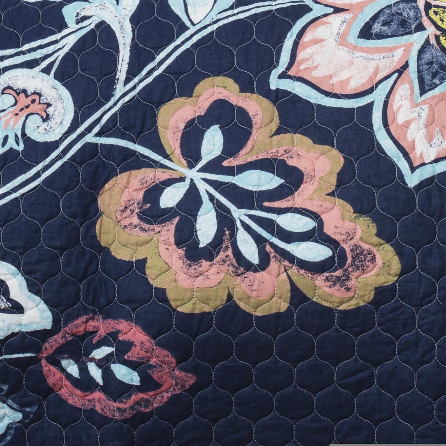 Lush Decor Aster Reversible Traditional 3 Piece Quilt Set