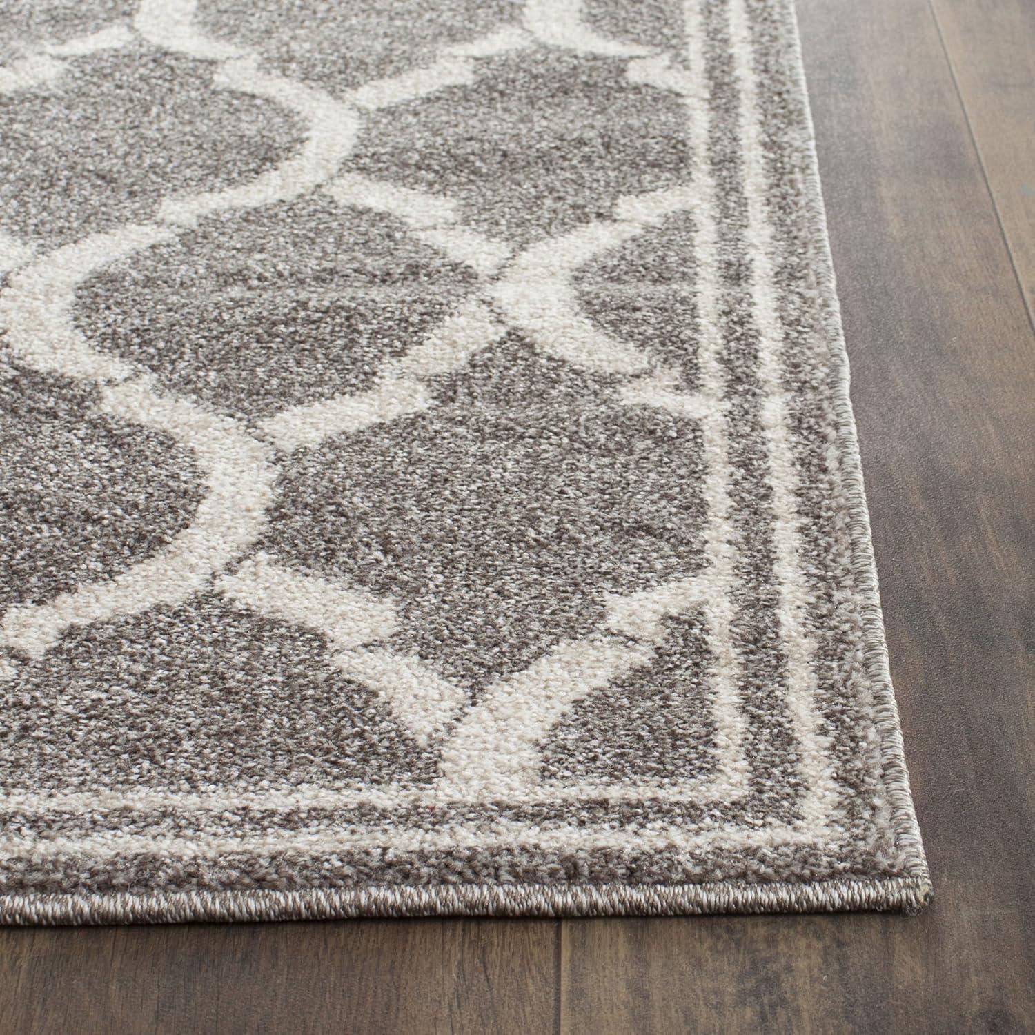 Amherst AMT415 Power Loomed Indoor Runner Rug - Dark Grey/Beige - 2'3"x9' - Safavieh