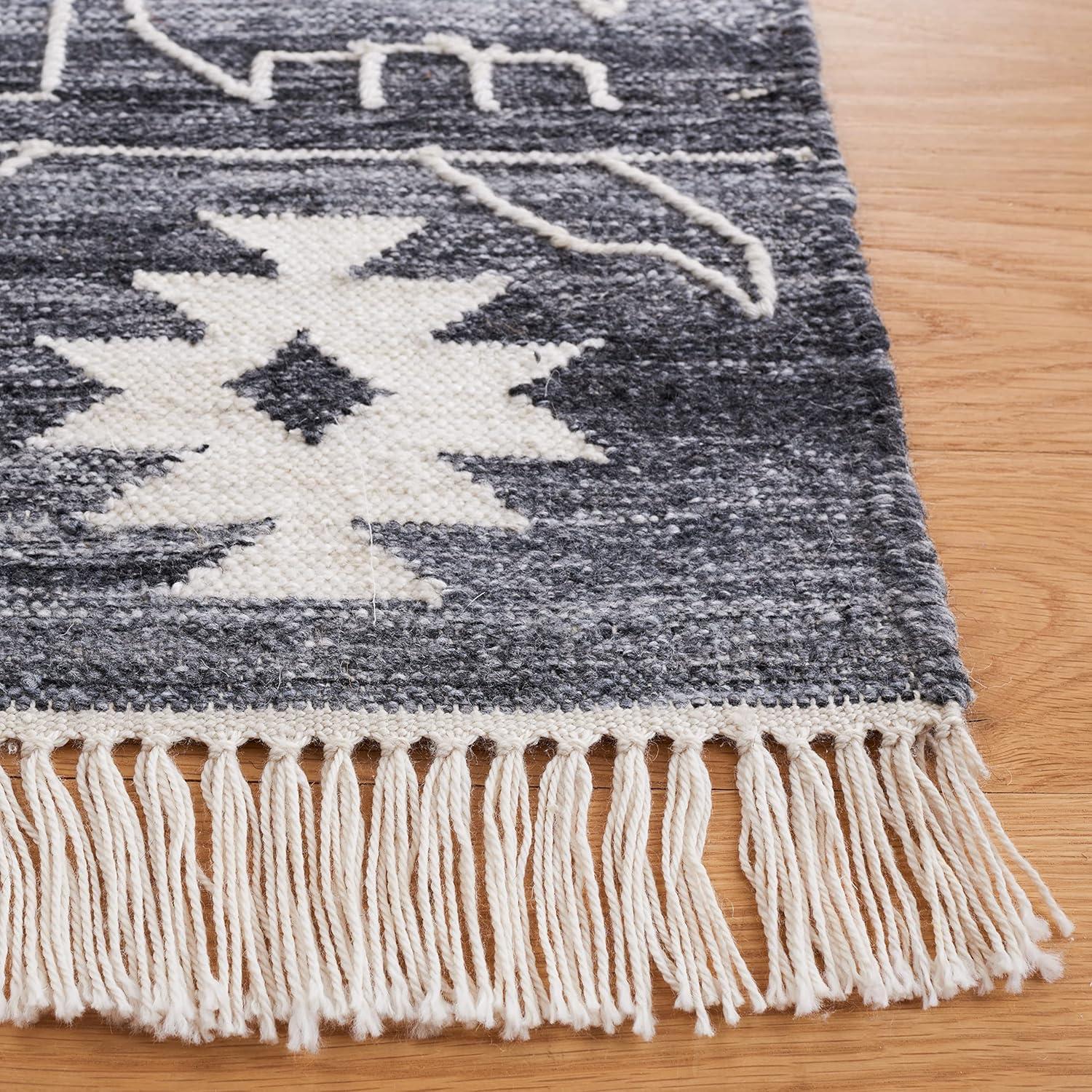 Kilim KLM763 Hand Woven Rugs - Safavieh