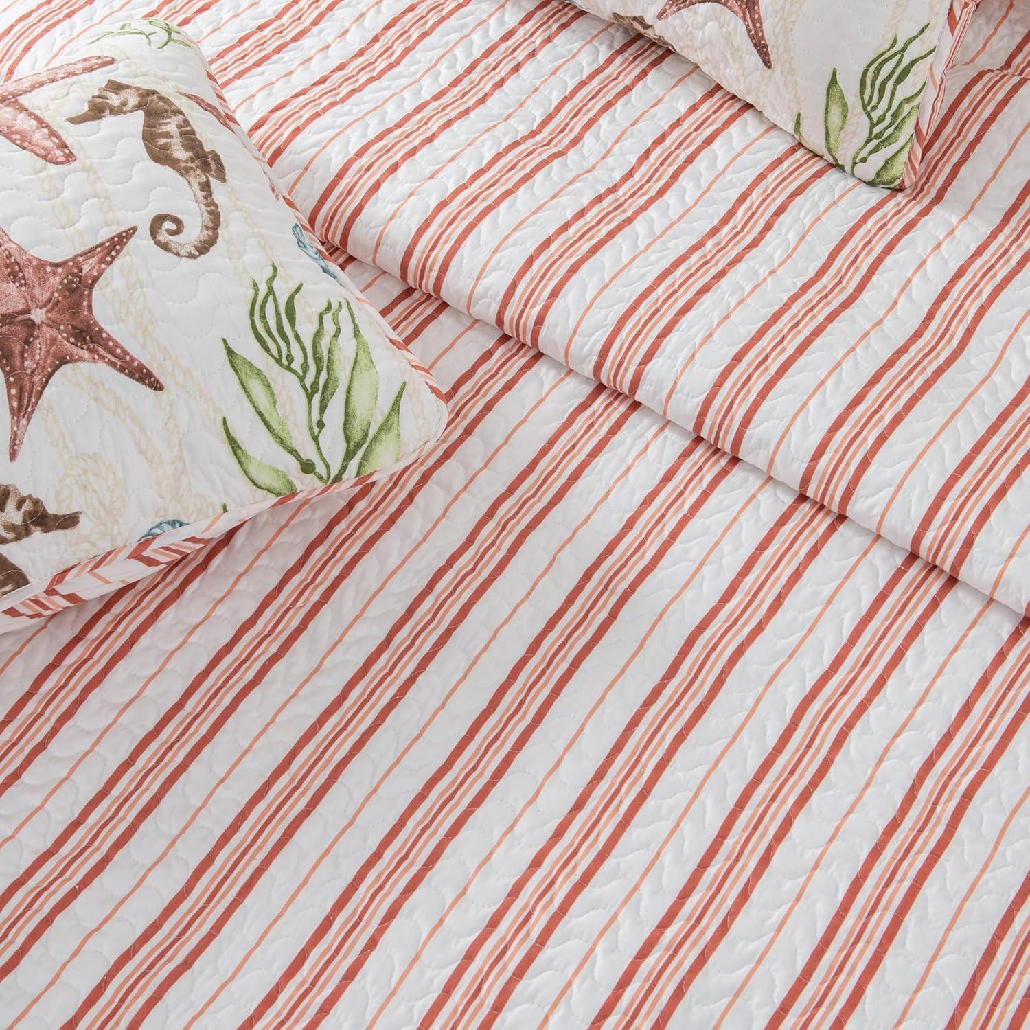 Nautical Shell Reversible Quilt Set with Shams