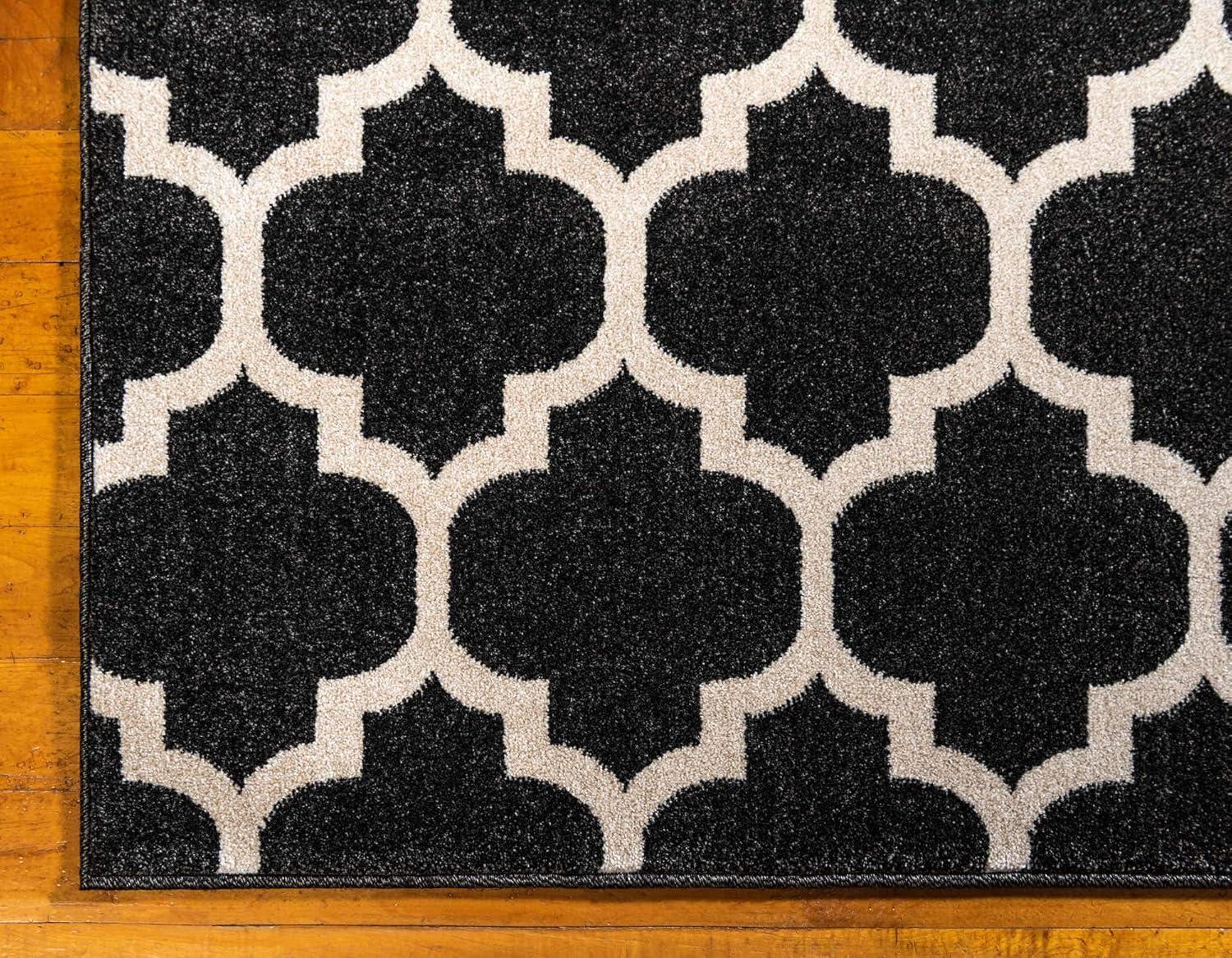 Unique Loom Trellis Collection Area Rug - Philadelphia (6' 1" x 9' Rectangle Black/Beige)