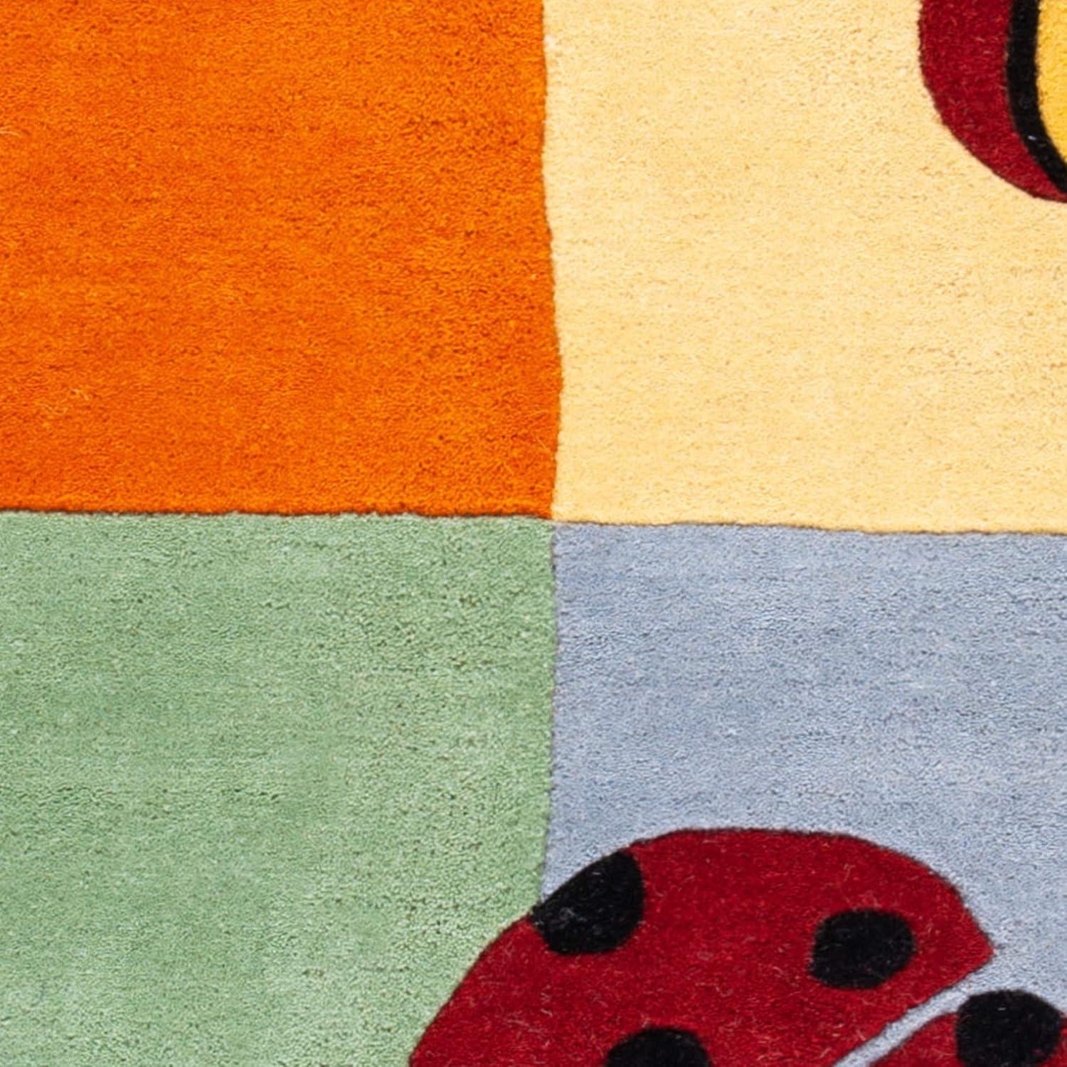 SAFAVIEH Kids Dorris Butterflies and Flowers Area Rug, Multi, 3' x 5'