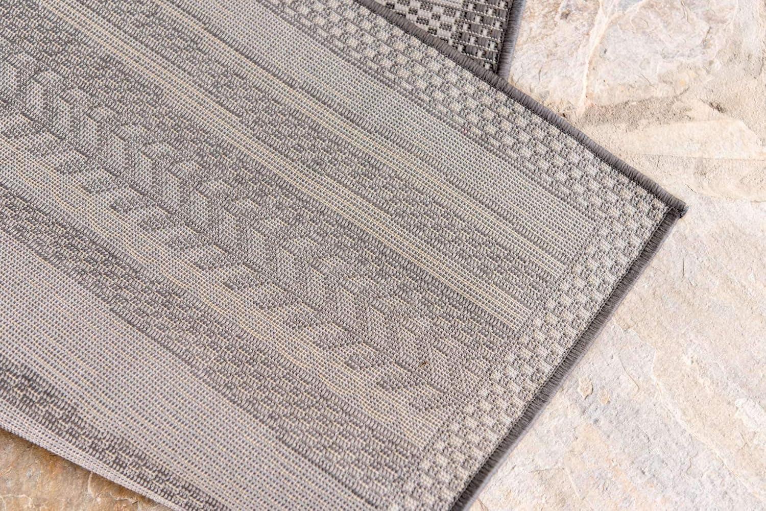 McLellen Striped Indoor / Outdoor Rug