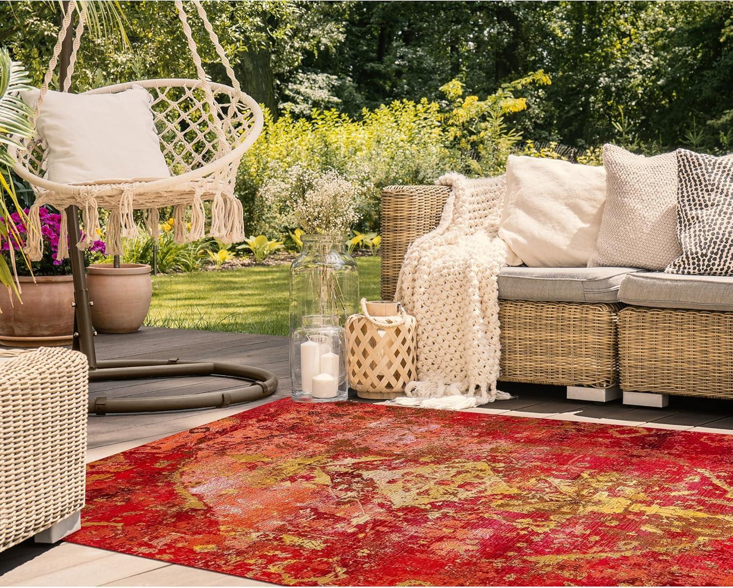 Liora Manne Marina Kermin Indoor/Outdoor Rug Saffron 2'7" x 4'3"